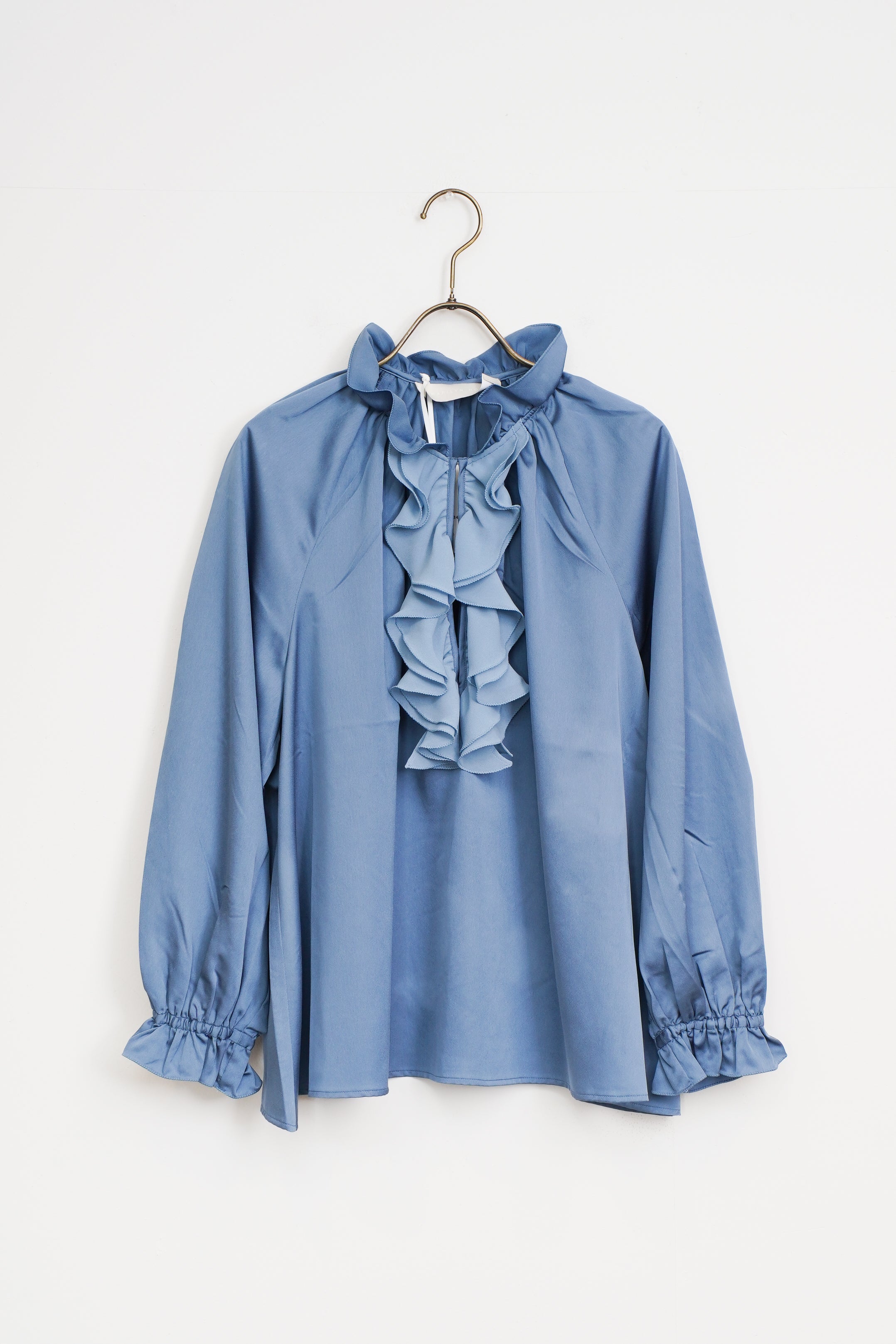 【MARILYN MOON】フリルジャボブラウス_250927006844