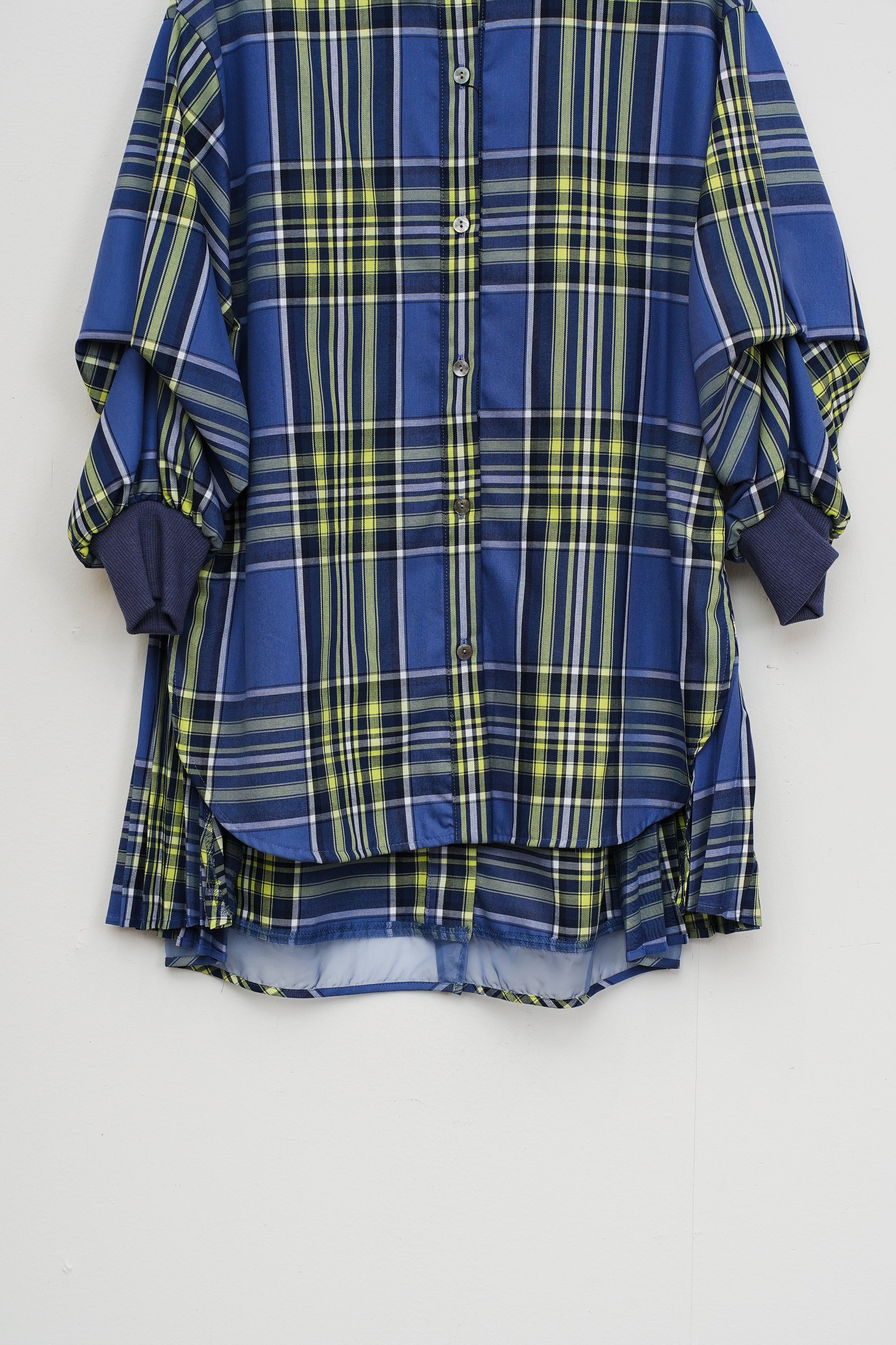 【Lallia Mù】サイドプリーツチェックシャツ_251018008615