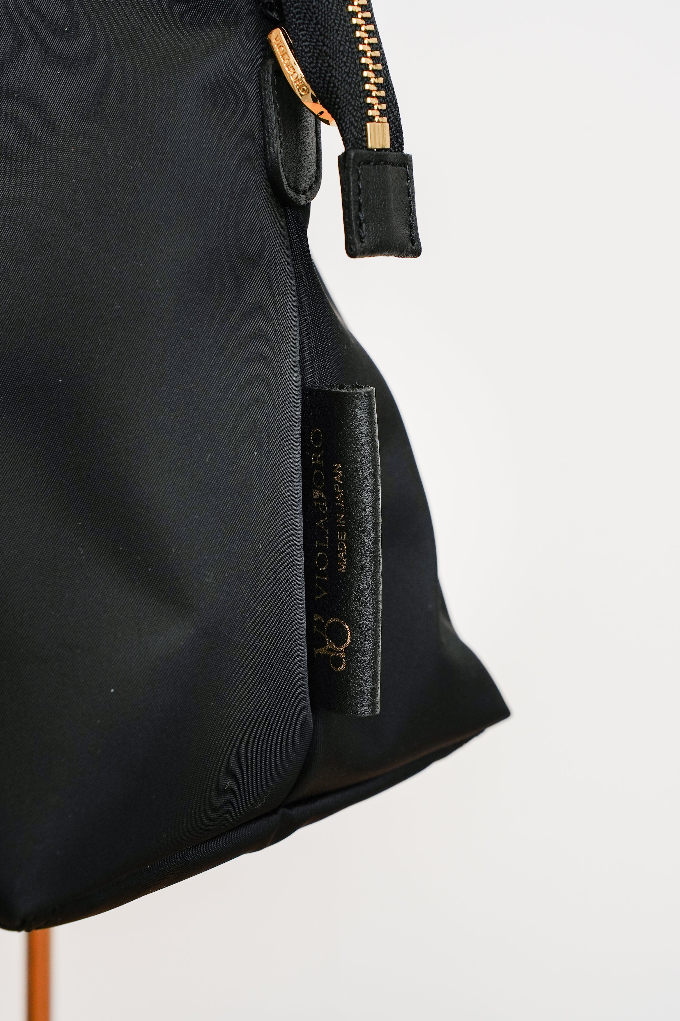 【VIOLAd'ORO】BIANCA ターンロック付き ナイロントートバッグ