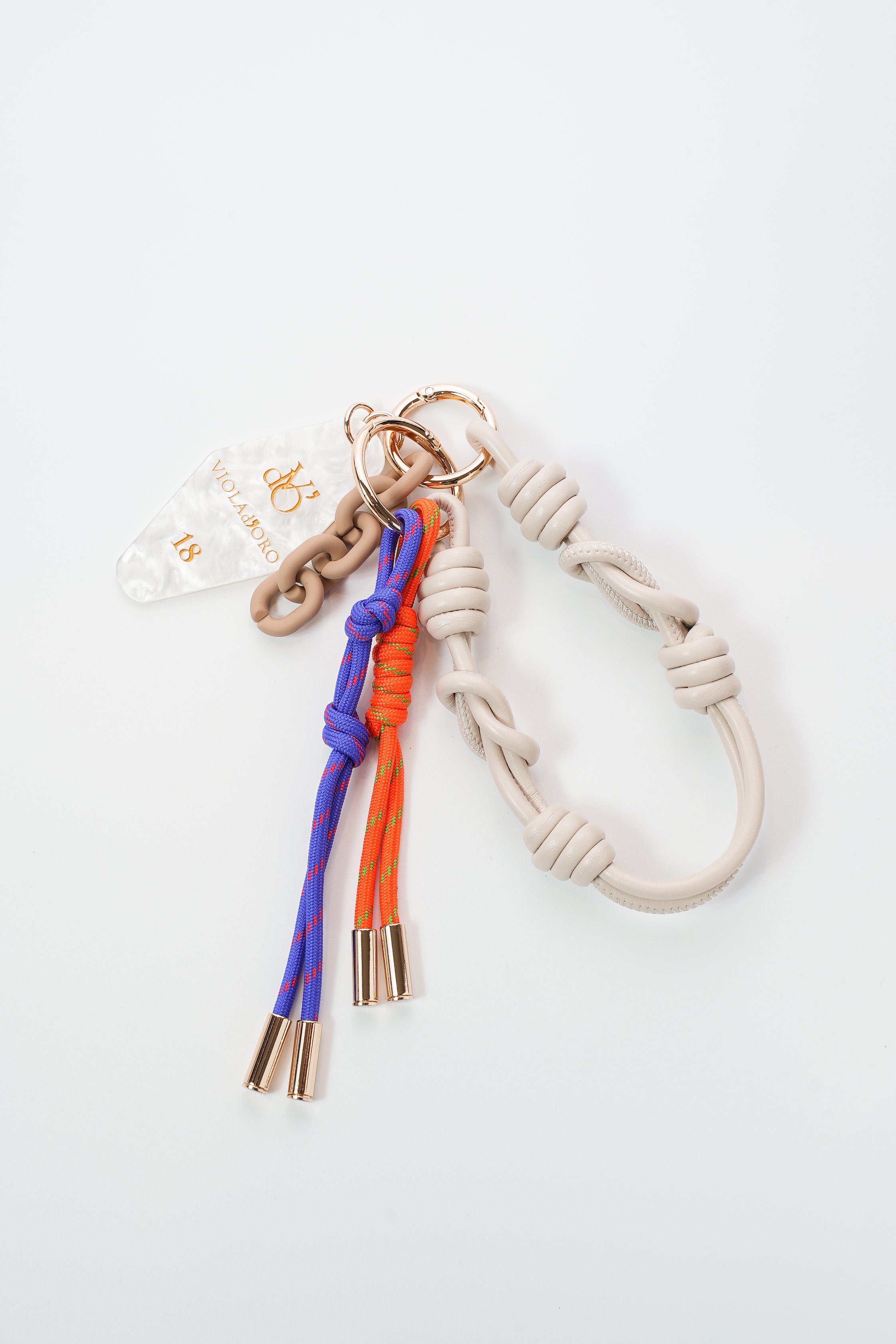 【VIOLAd'ORO】BIANCA アクリルxコード バッグチャーム _251112000703