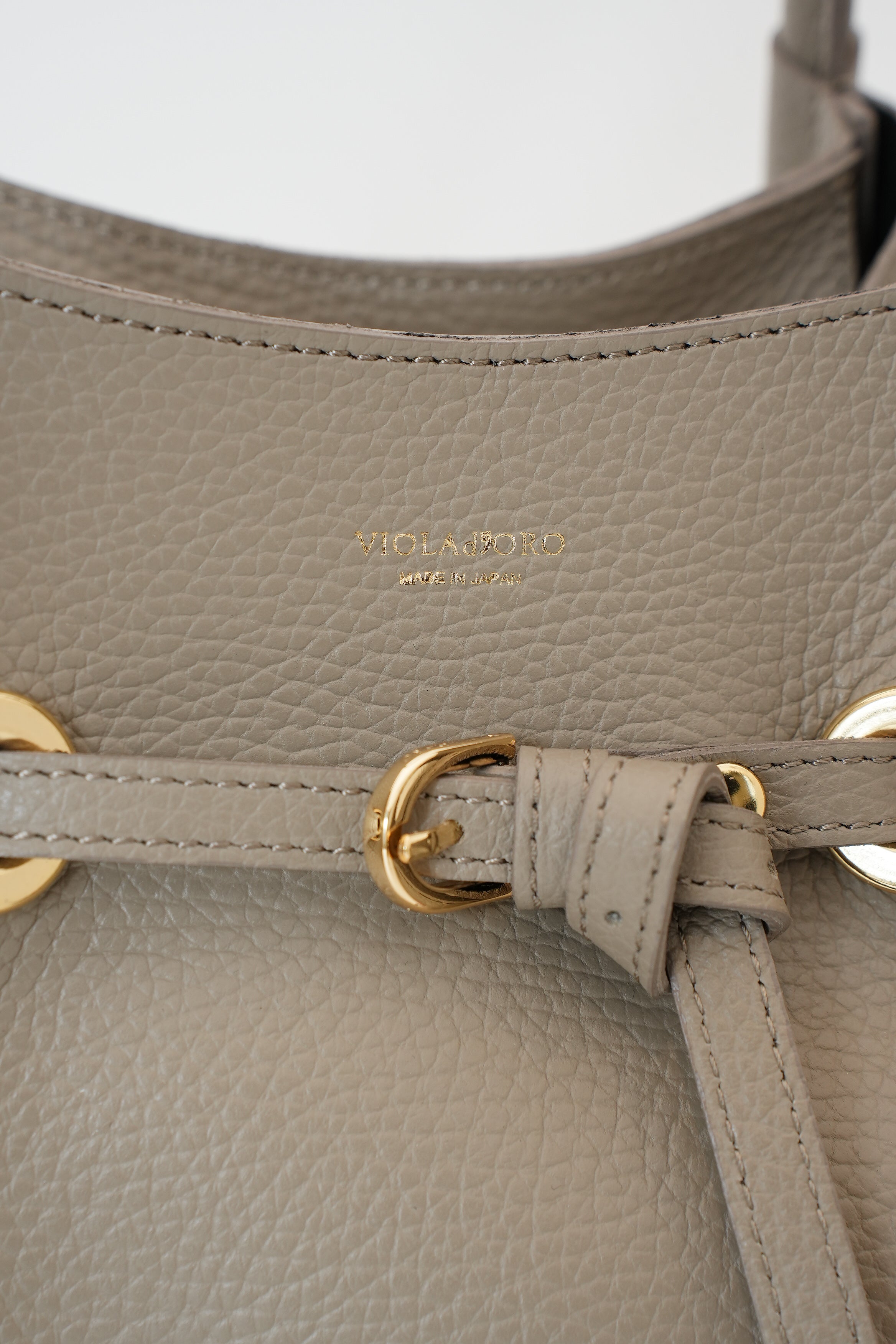 【VIOLAd'ORO】TRERO イタリアンWフェイスレザーベルトトート小_251226002930