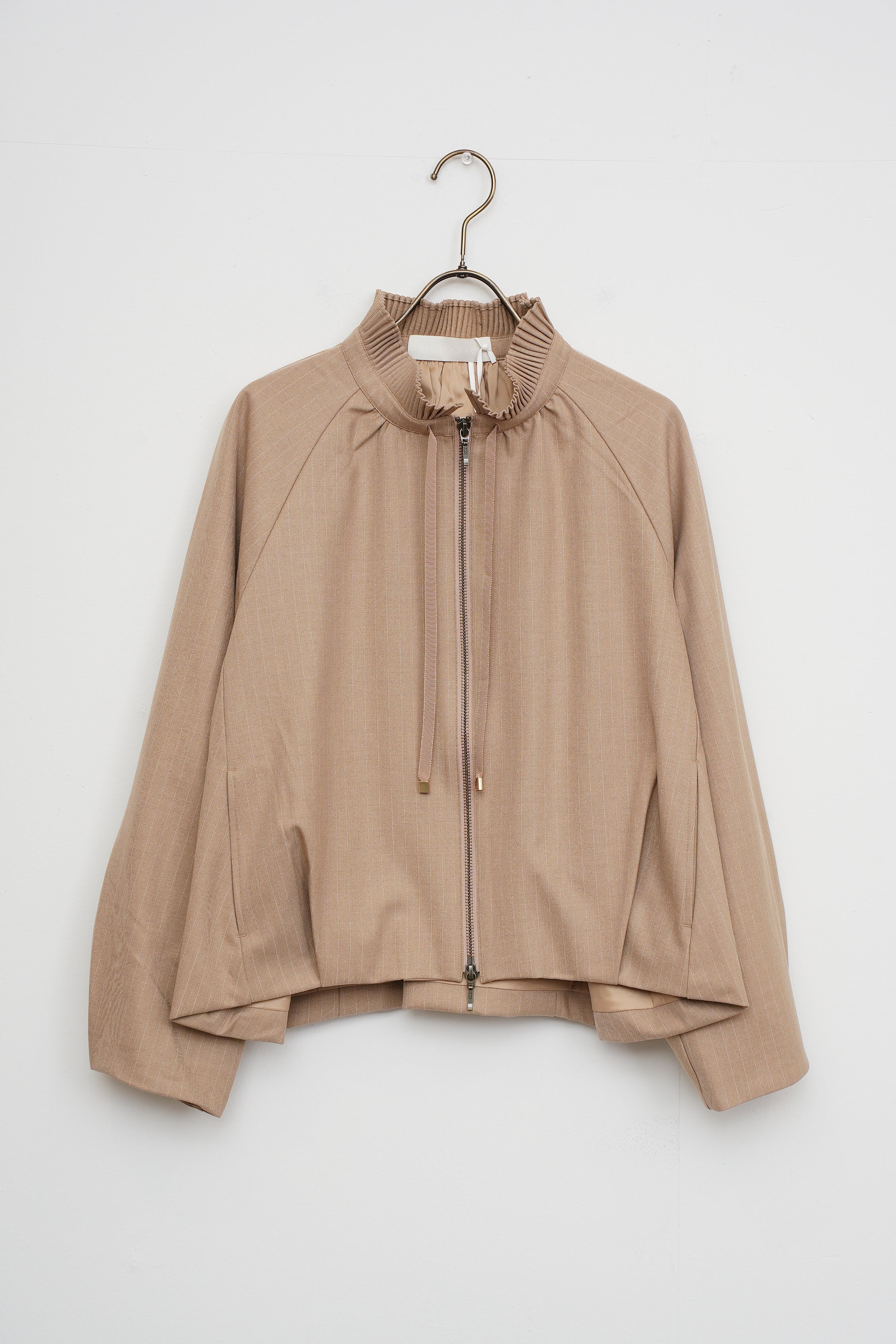 【MARILYN MOON】ウォームピンストライプブルゾン_250901004839