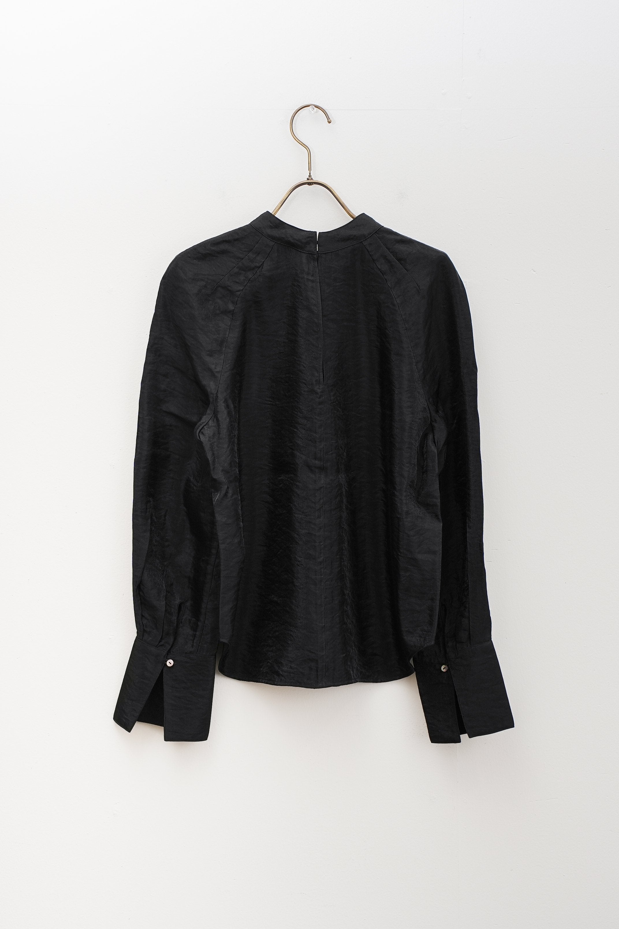 【MARILYN MOON】ビスコースサテンラグランブラウス_250811003767