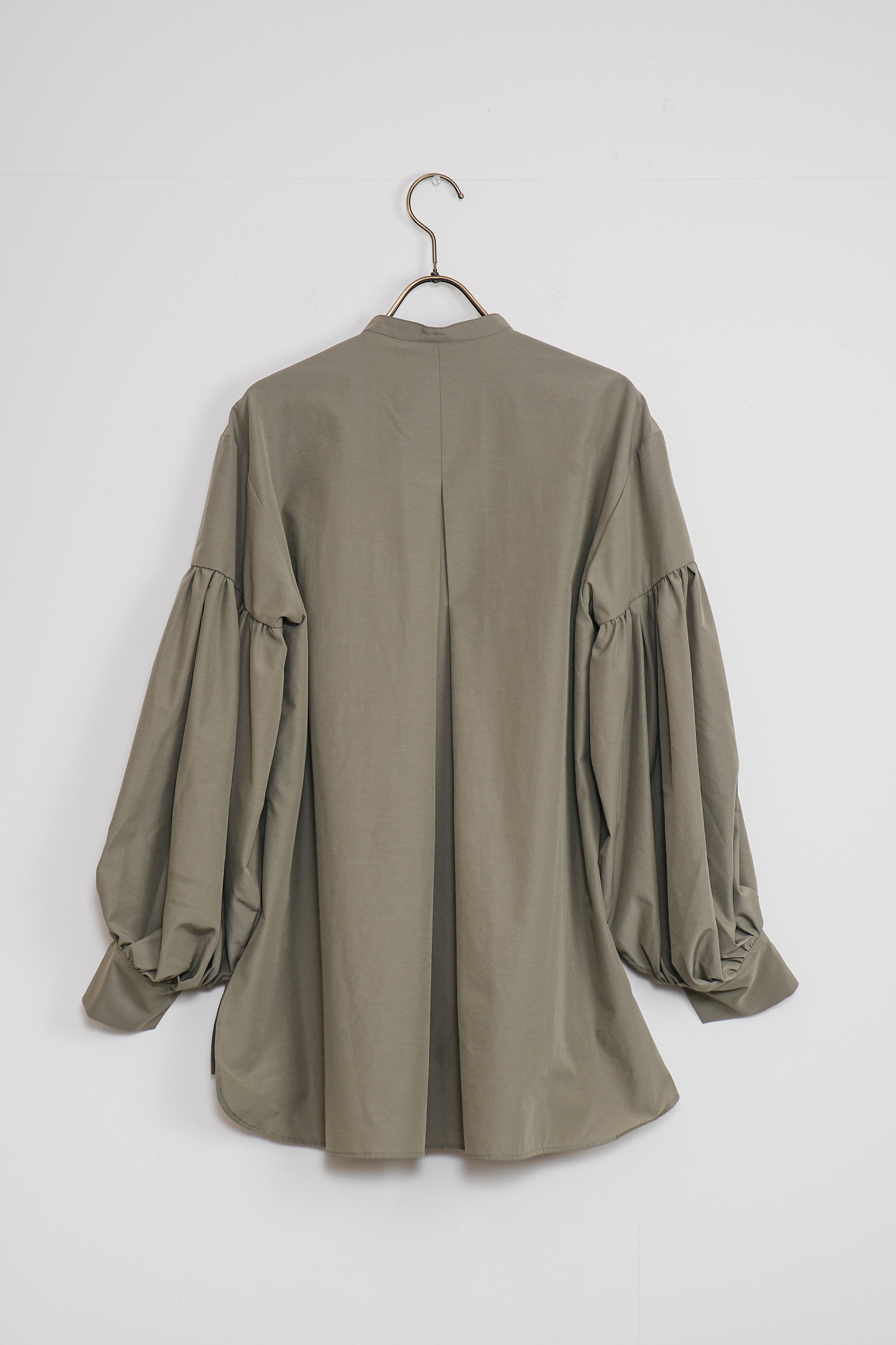 【MARILYN MOON】モダンタックフリルワッシャーブラウス_241005004706