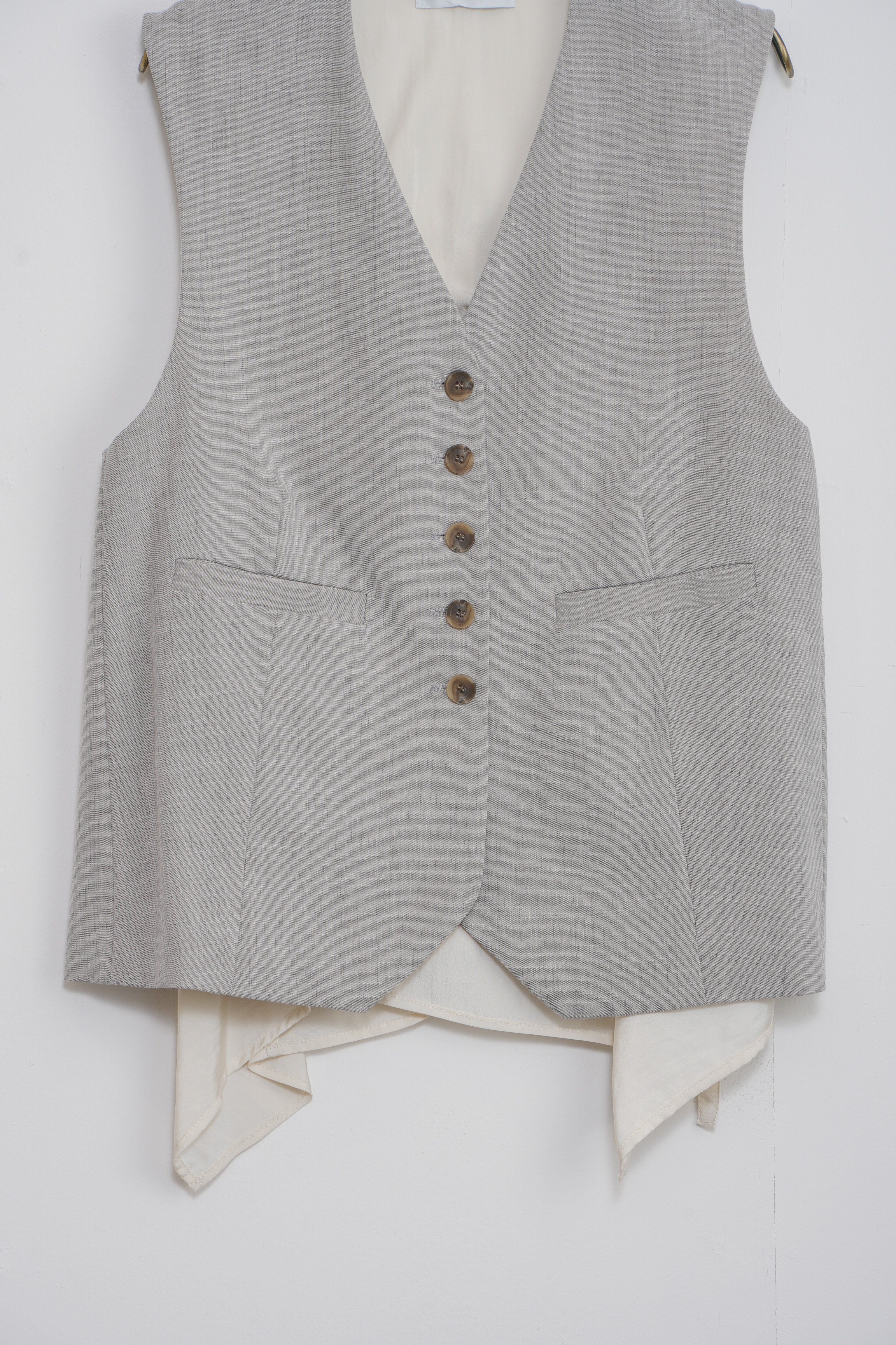 【CHIGNON】異素材ドッキングベスト_240203006171