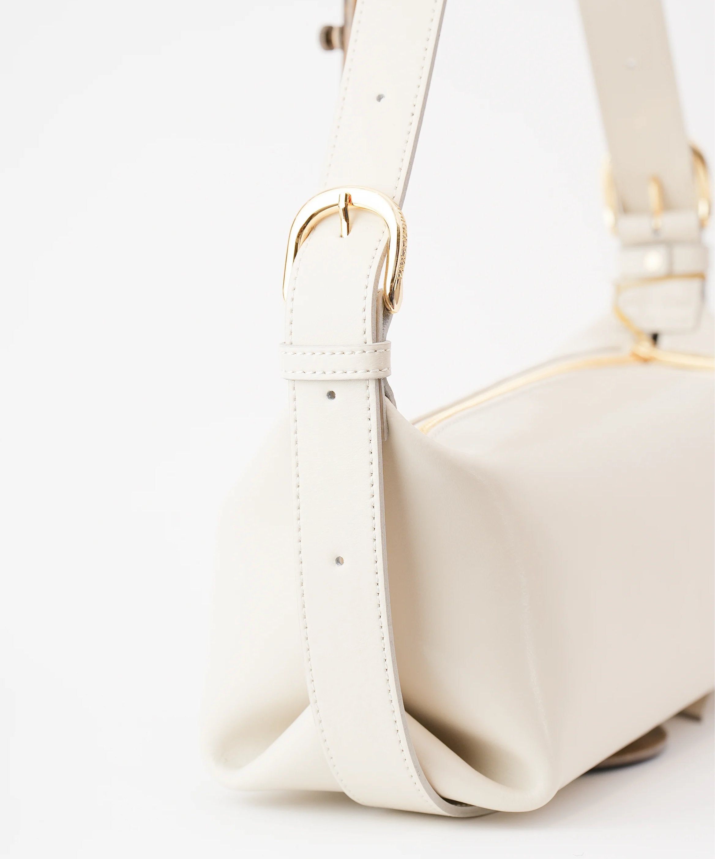 【VIOLAd'ORO】V-1590 イタリアンスプリットレザーショルダーバッグ_250628001488