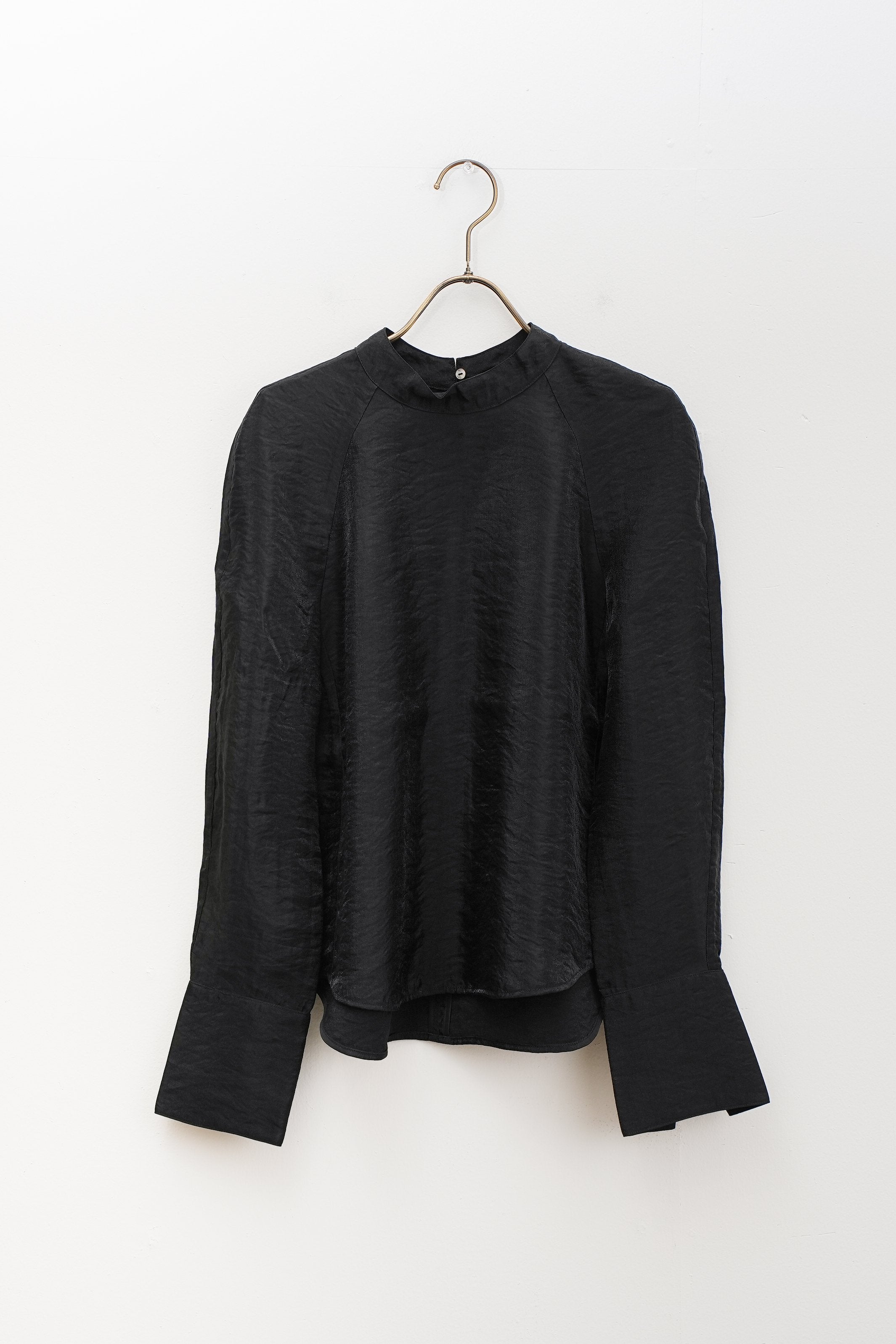 【MARILYN MOON】ビスコースサテンラグランブラウス_250811003767