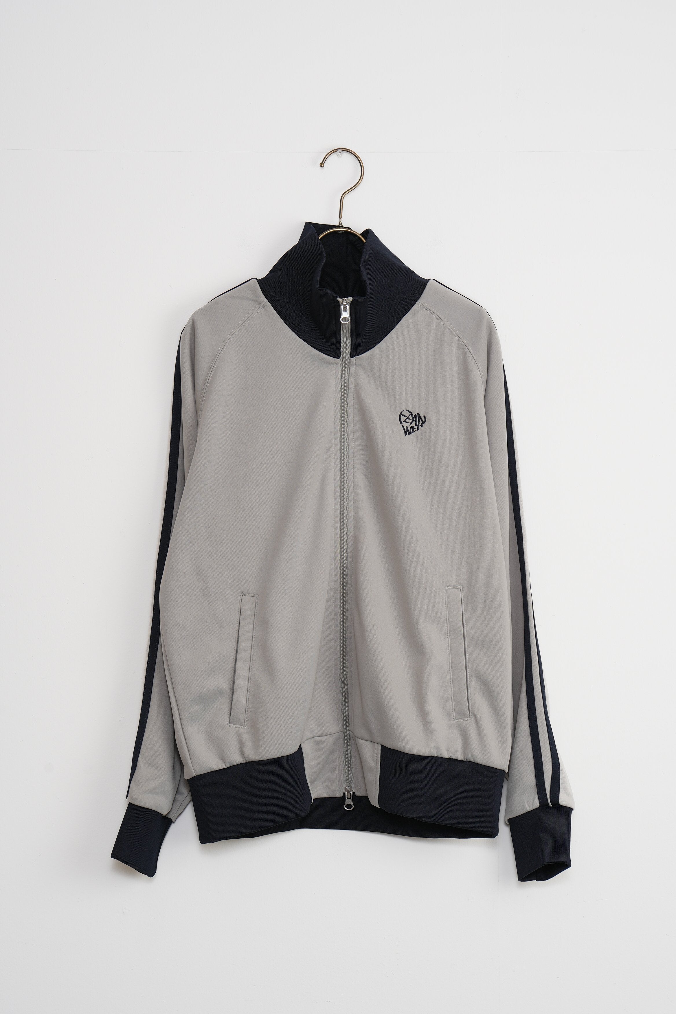 トラックジャケット_241009004942