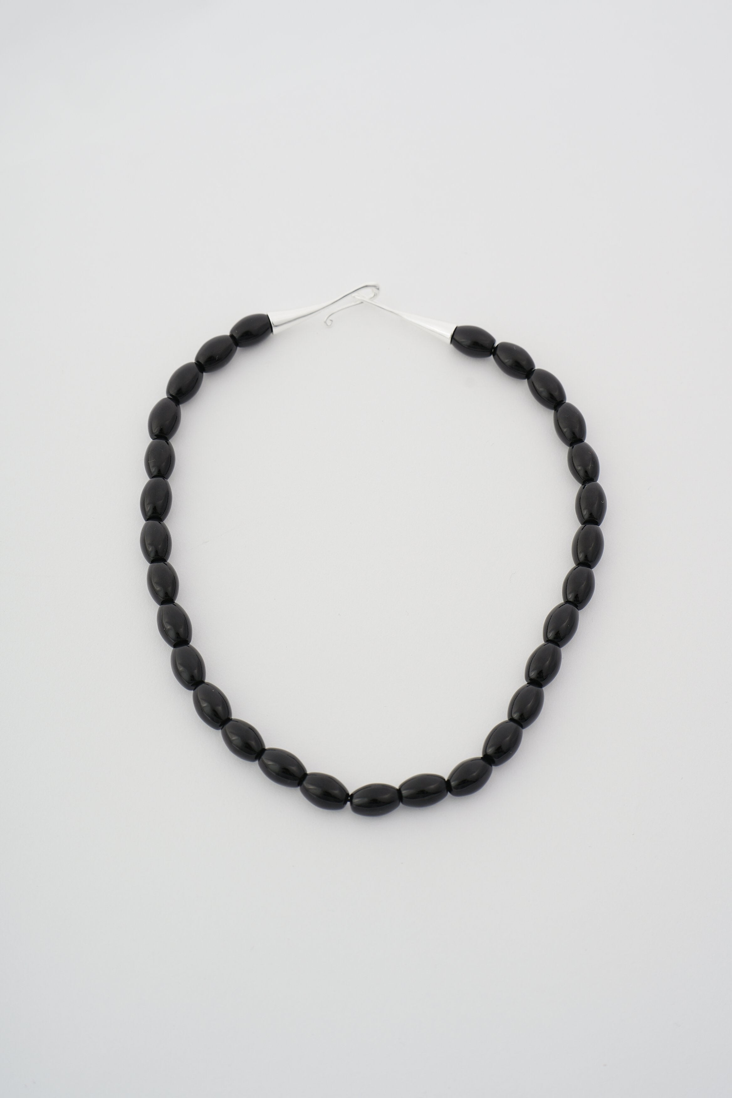 【CHIGNON】オニキスビーズフックネックレス_250405005635