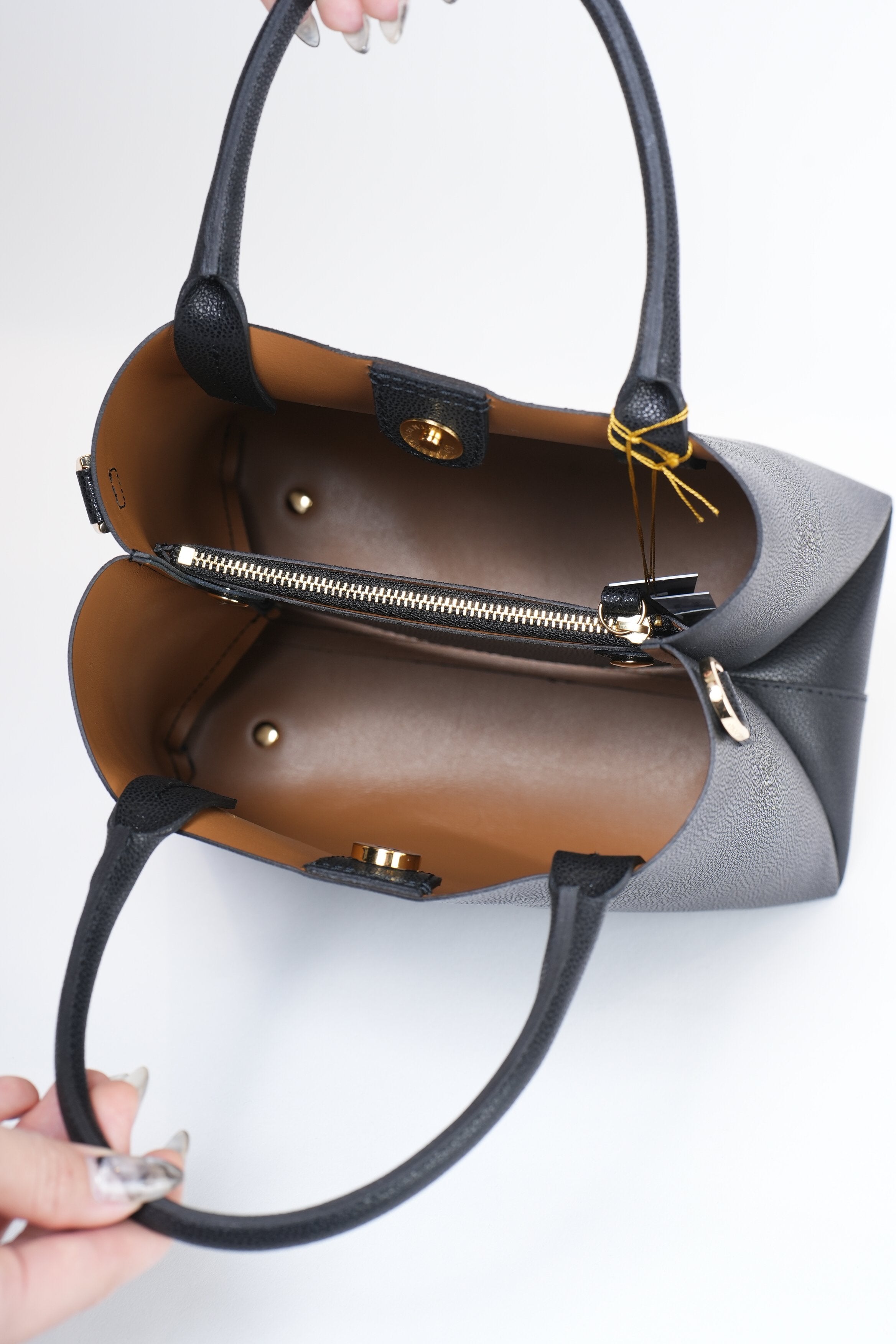 【VIOLAd'ORO】SYDNEY イタリアンWフェイスレザー 2WAYトートバッグ_241221009843