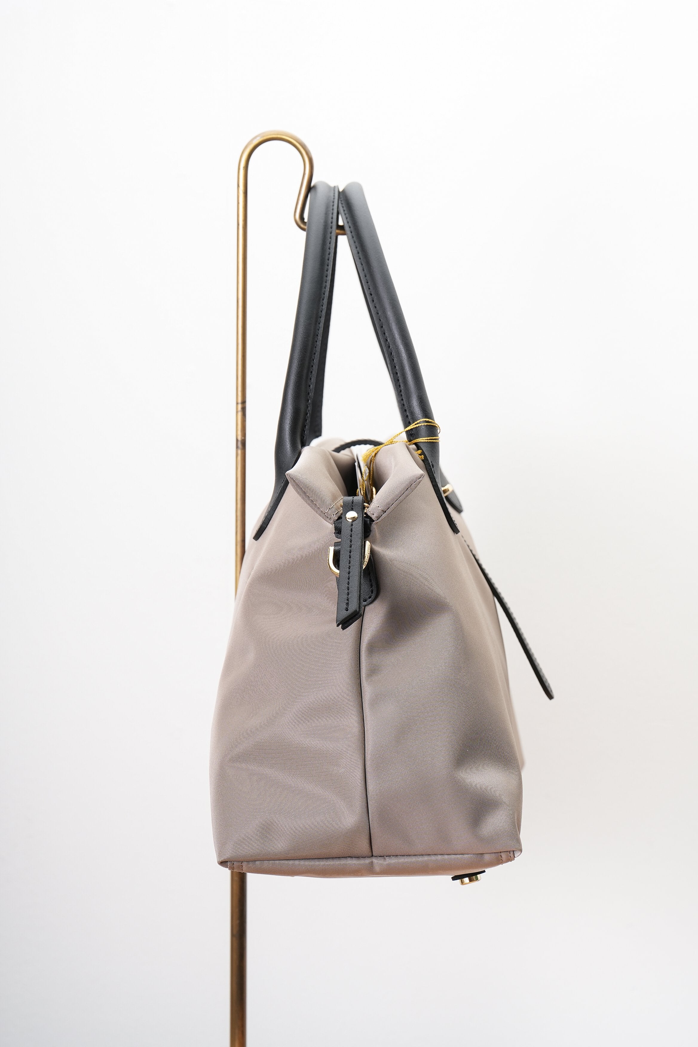 【VIOLAd'ORO】ターンロック付きナイロントートバッグ_250614000193