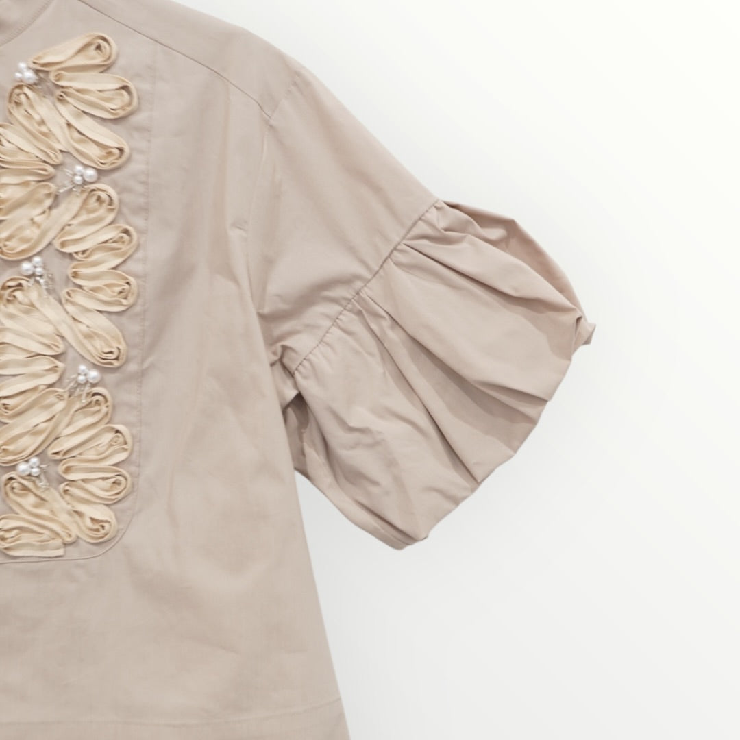 【MARILYN MOON】バルーンスリーブコードエンブロイダリーパールブラウス