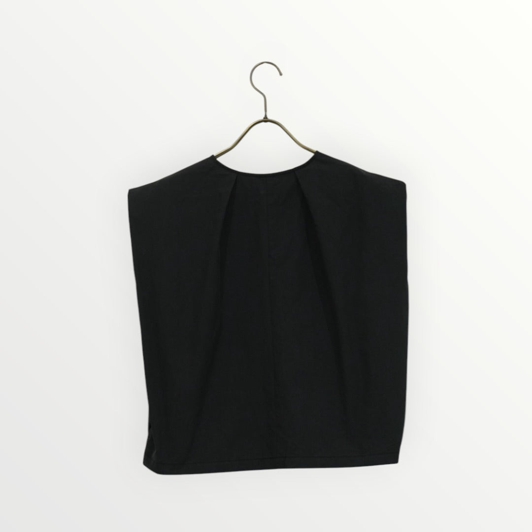 【YENN】SLEEVELESS SHIRT_260418000001