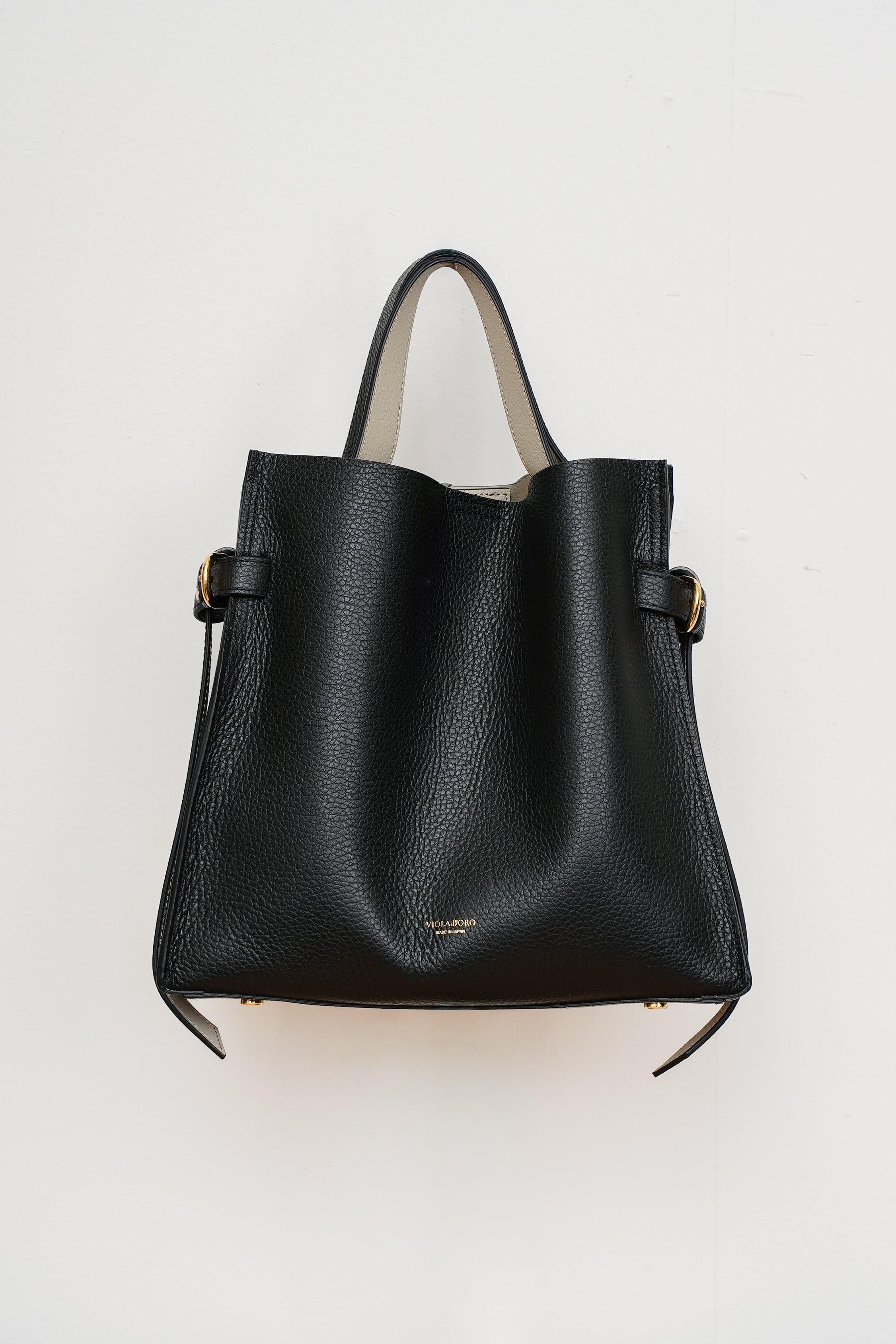 【VIOLAd'ORO】TRERO イタリアンWフェイスレザー サイドベルト トートバッグ_251201001727