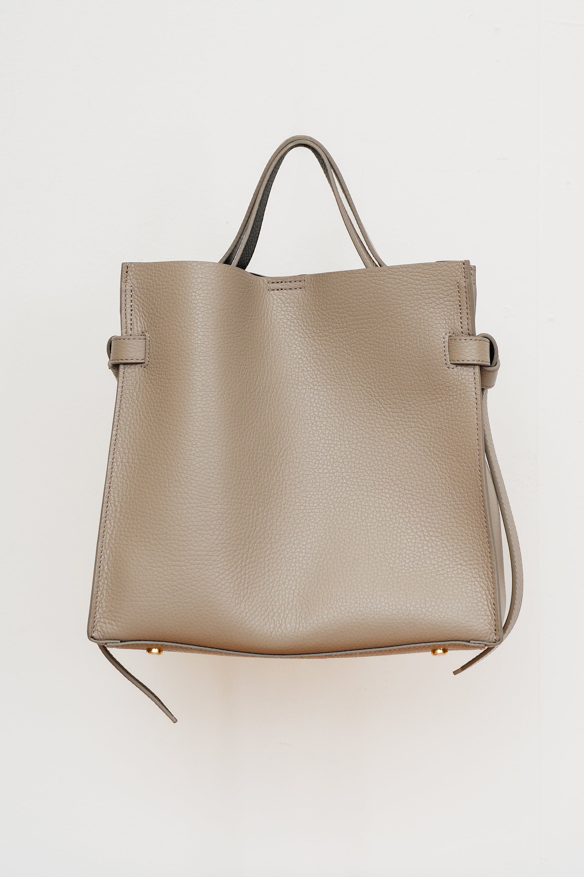 【VIOLAd'ORO】TRERO イタリアンWフェイスレザー サイドベルト トートバッグ_251201001727