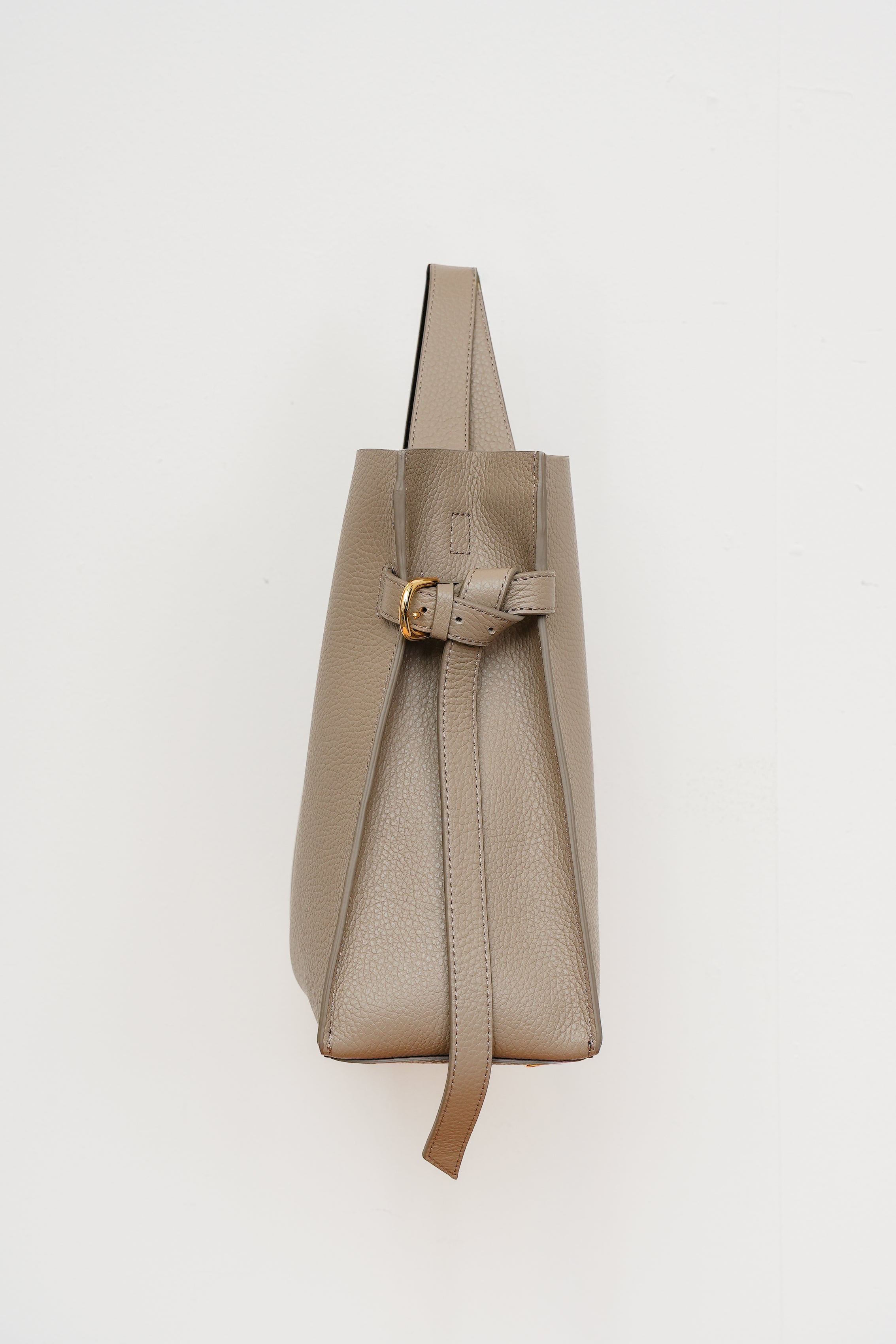 【VIOLAd'ORO】TRERO イタリアンWフェイスレザー サイドベルト トートバッグ_251201001727