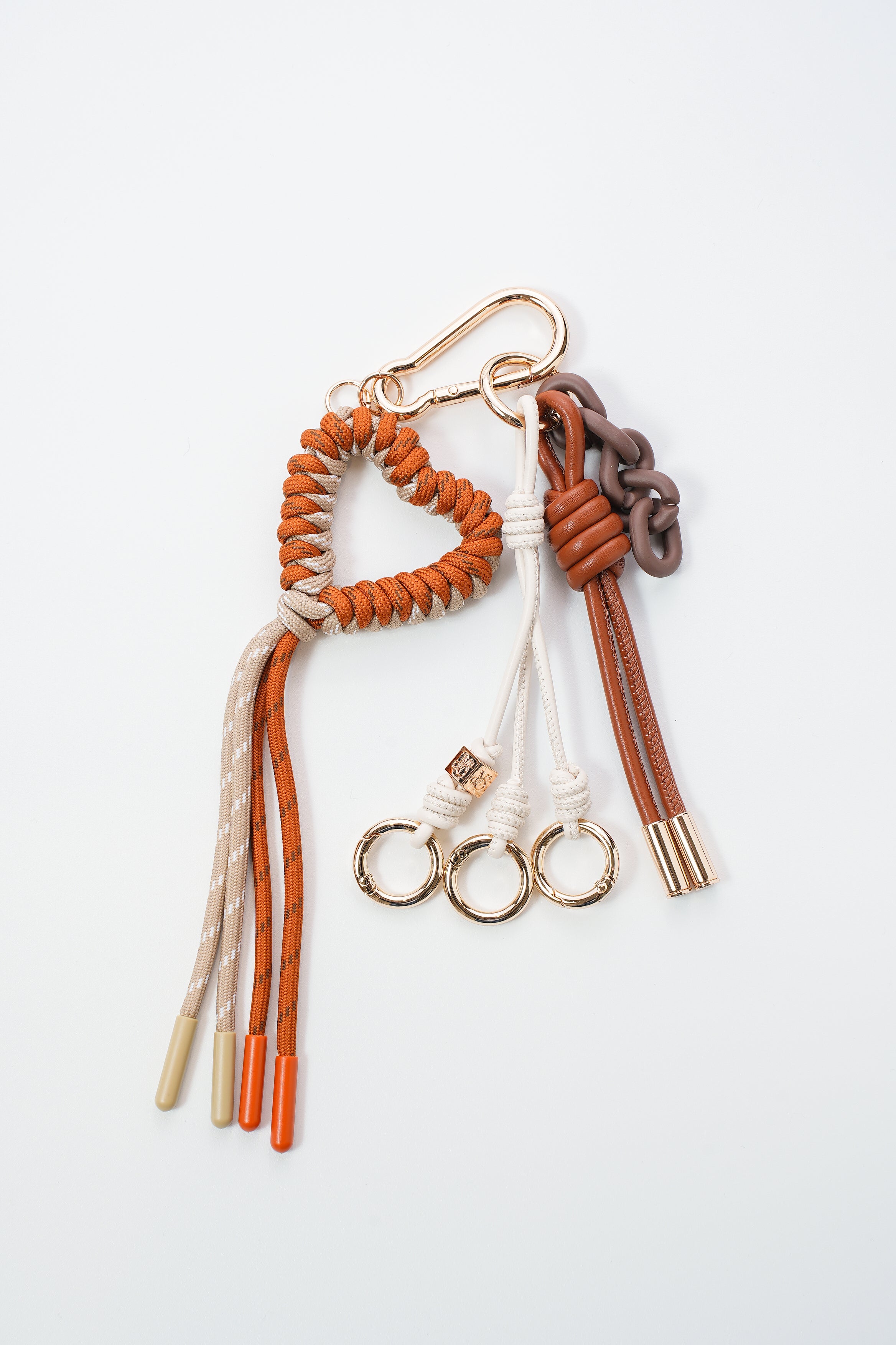 【VIOLAd'ORO】BIANCA パラコードハート バッグチャーム _251222002599