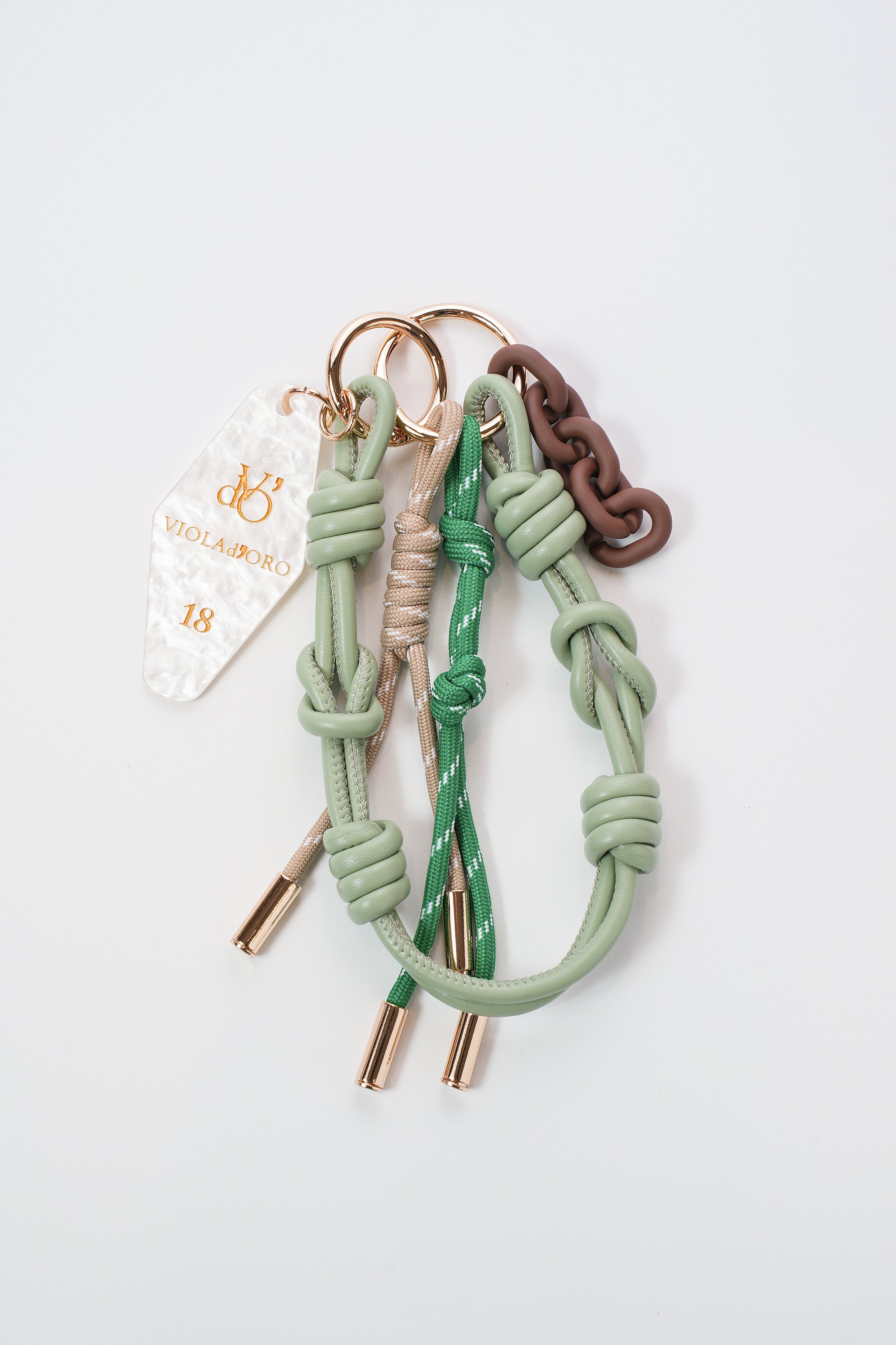 【VIOLAd'ORO】BIANCA アクリルxコード バッグチャーム _251112000703