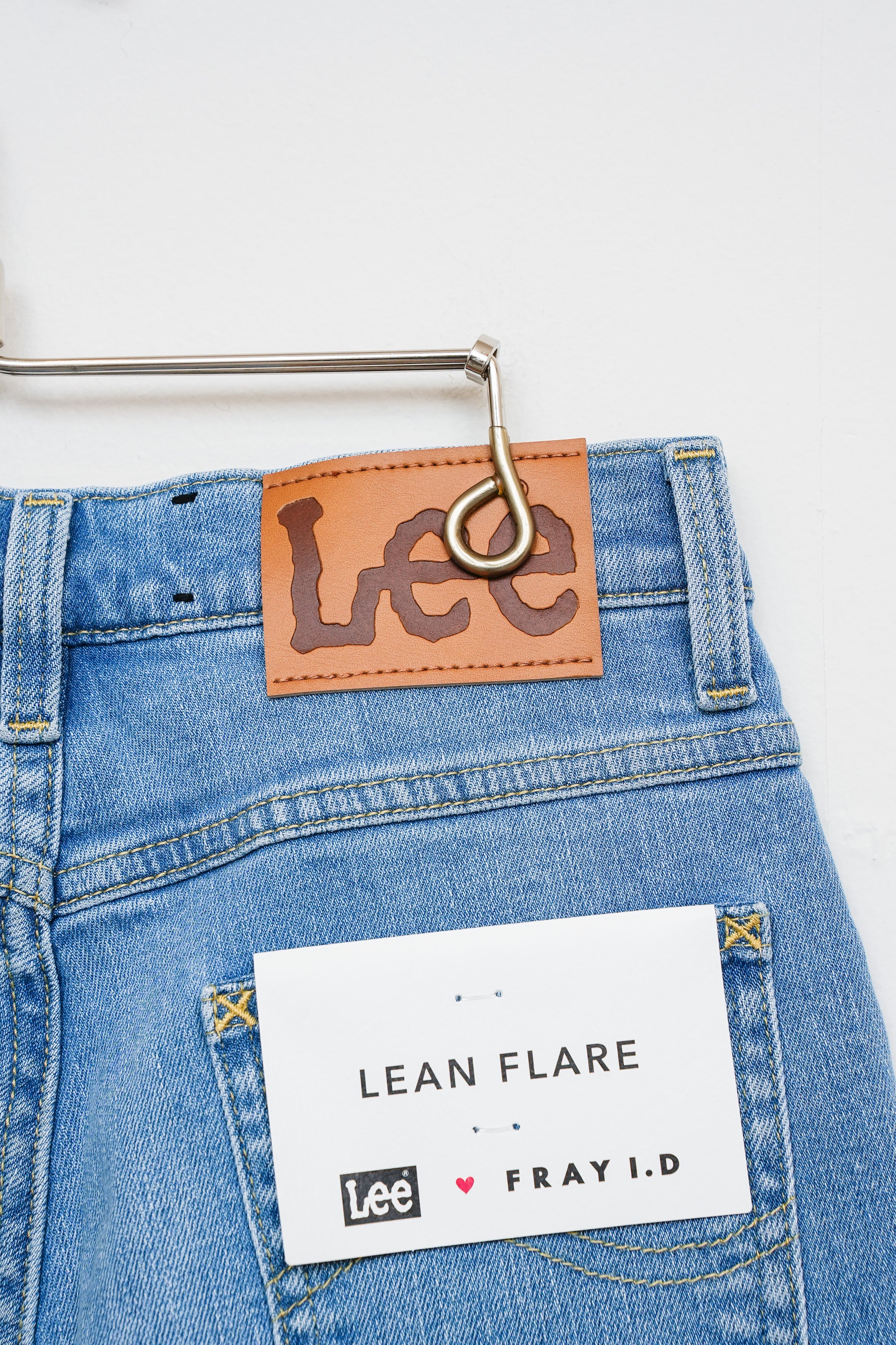【Lee× FRAY I.D】フレアパンツ_260107003096