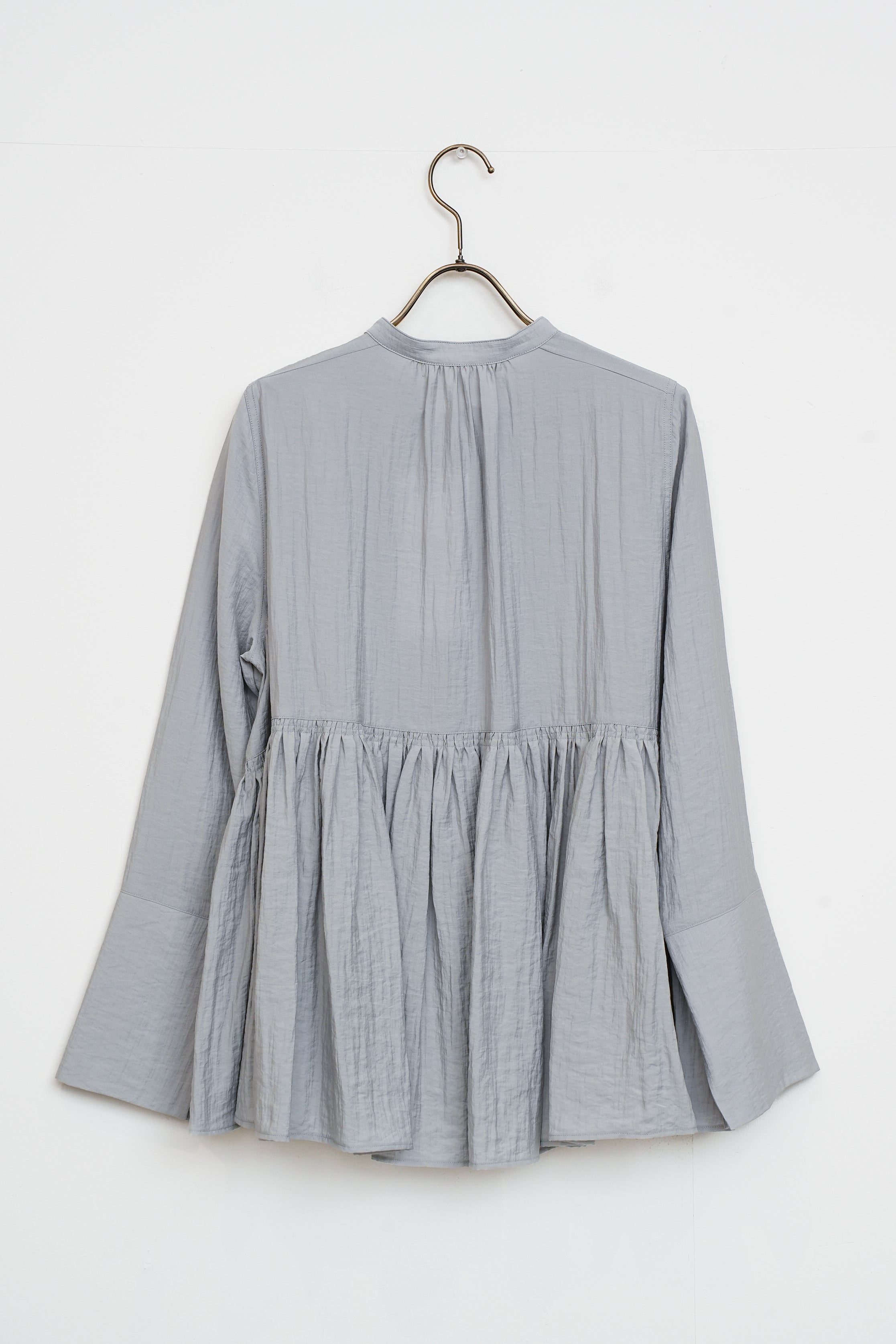 【SOI-MeME】コードエンブロイダリーダイヤタックブラウス_260212004795