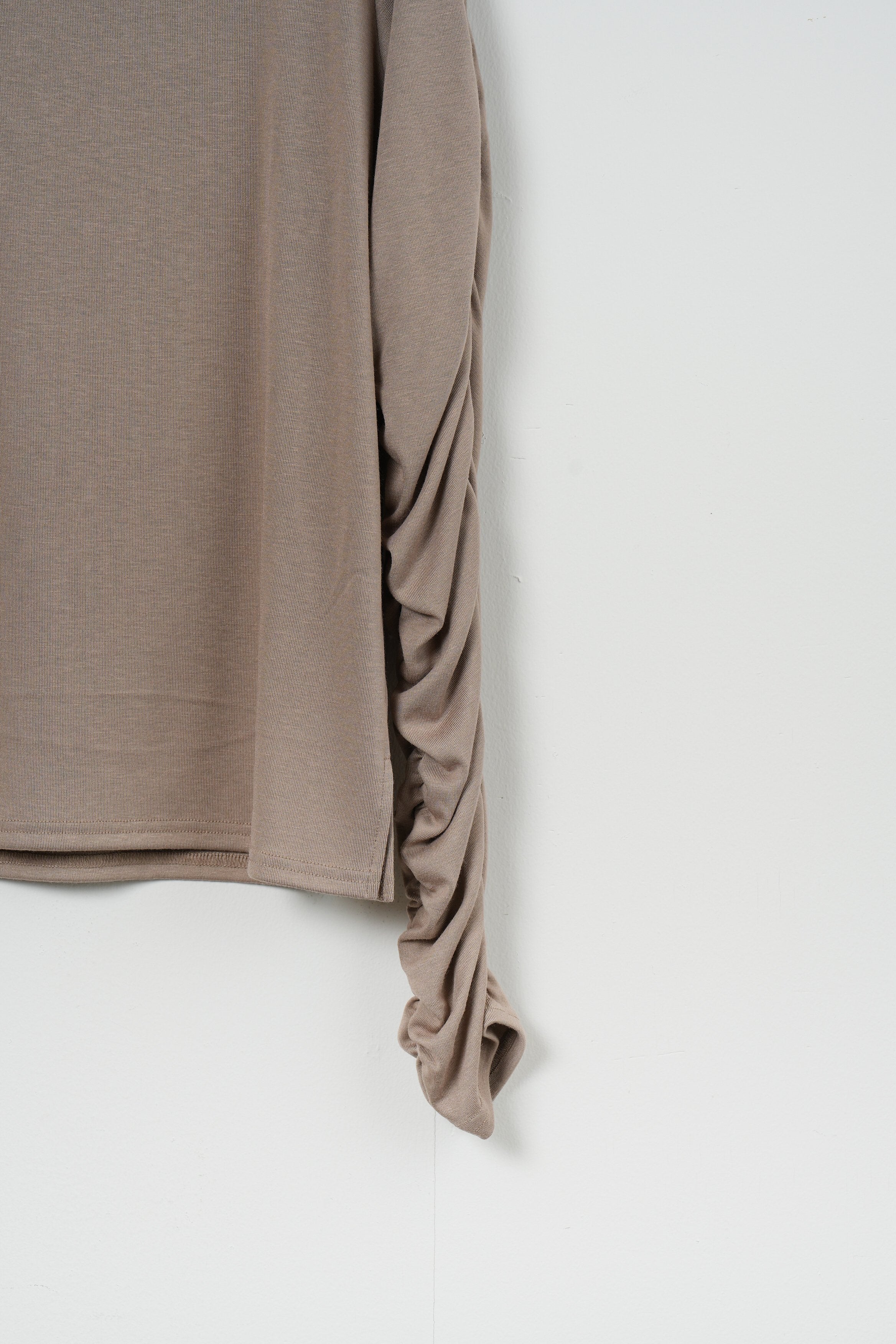 【AGAWD】Shirring Sleeve Tops_250120001067