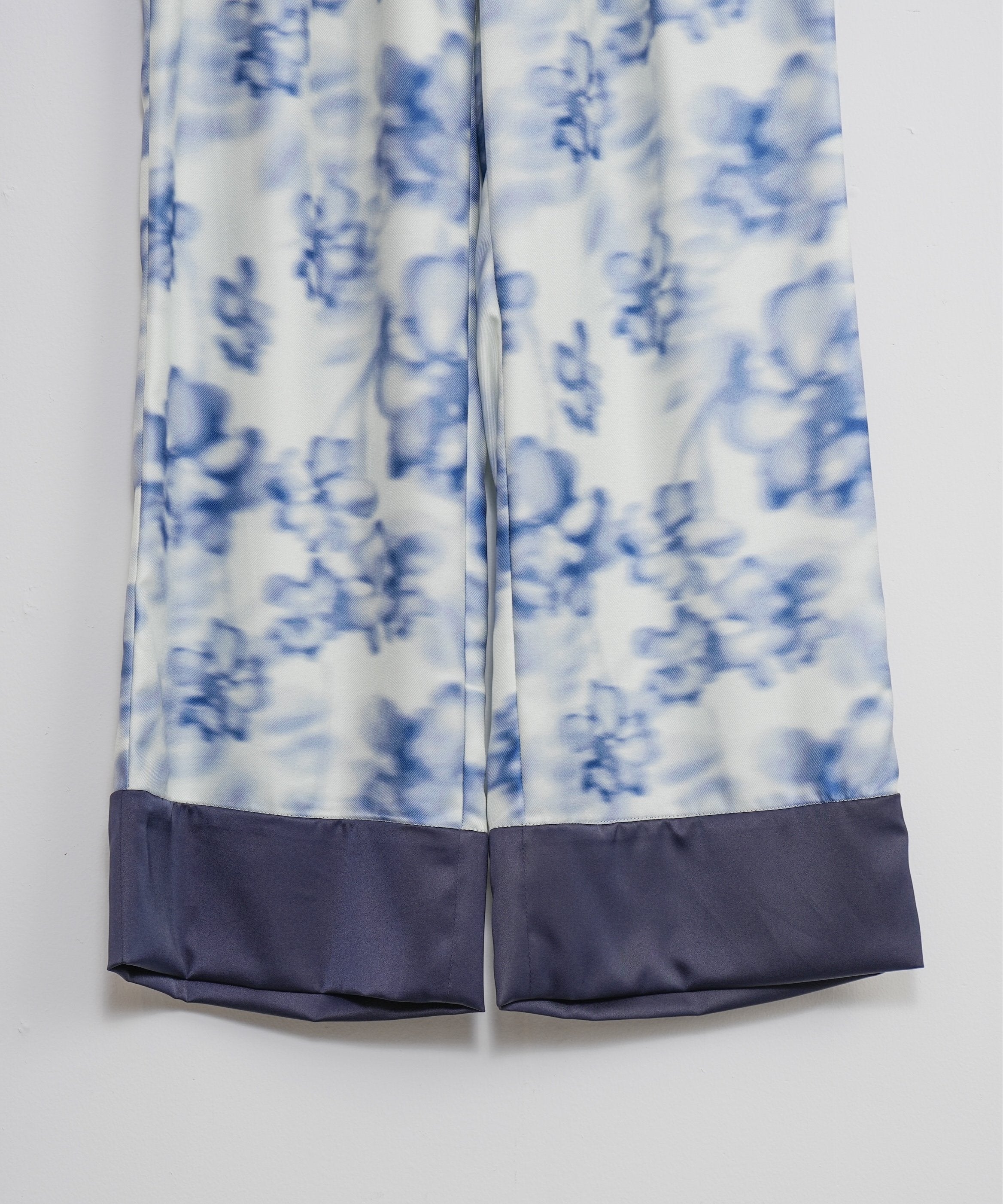 【CHIGNON】オリジナルフラワープリントPT_240920003308