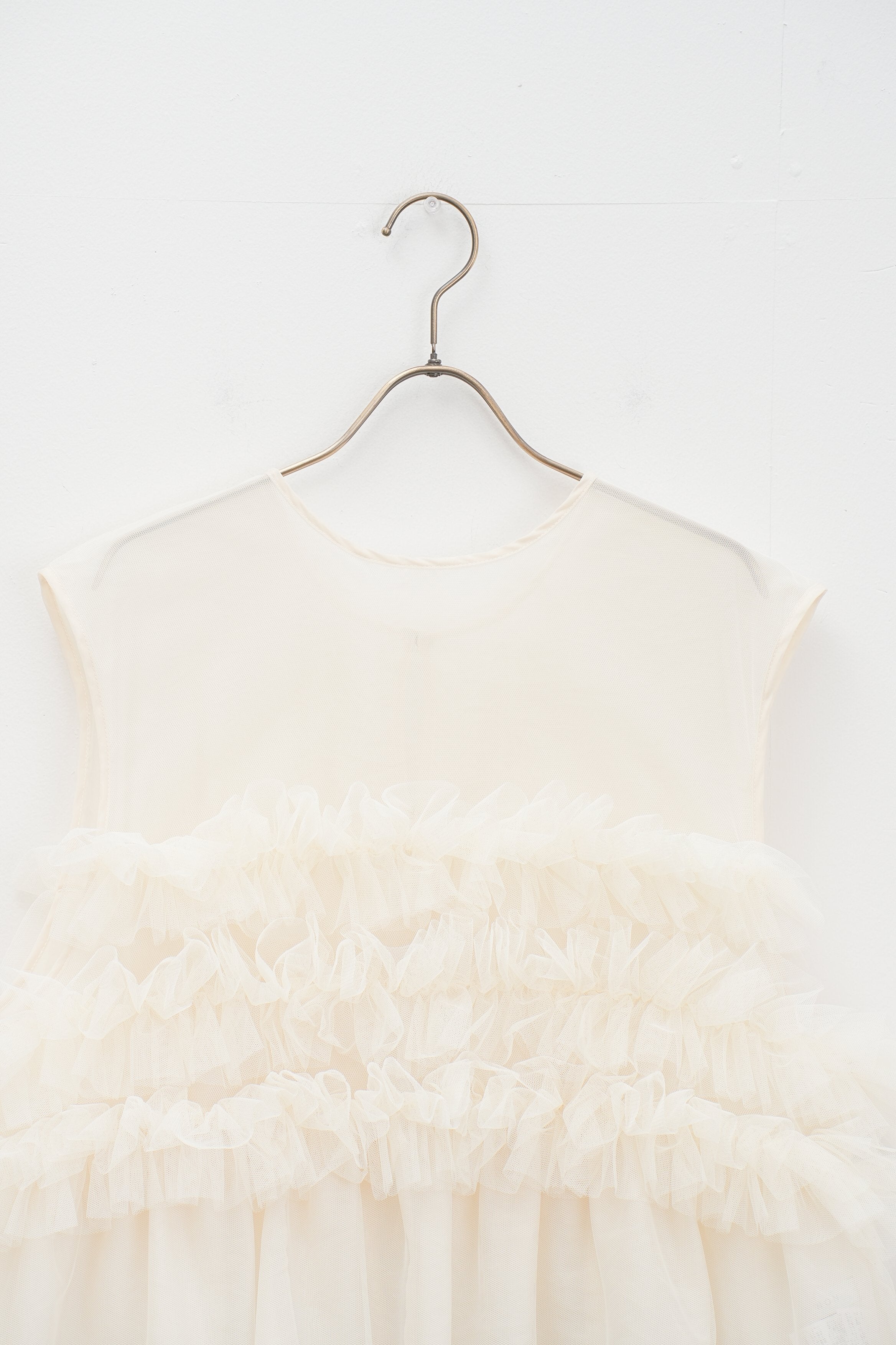 【CHIGNON】チュールフリルPO_250405005645