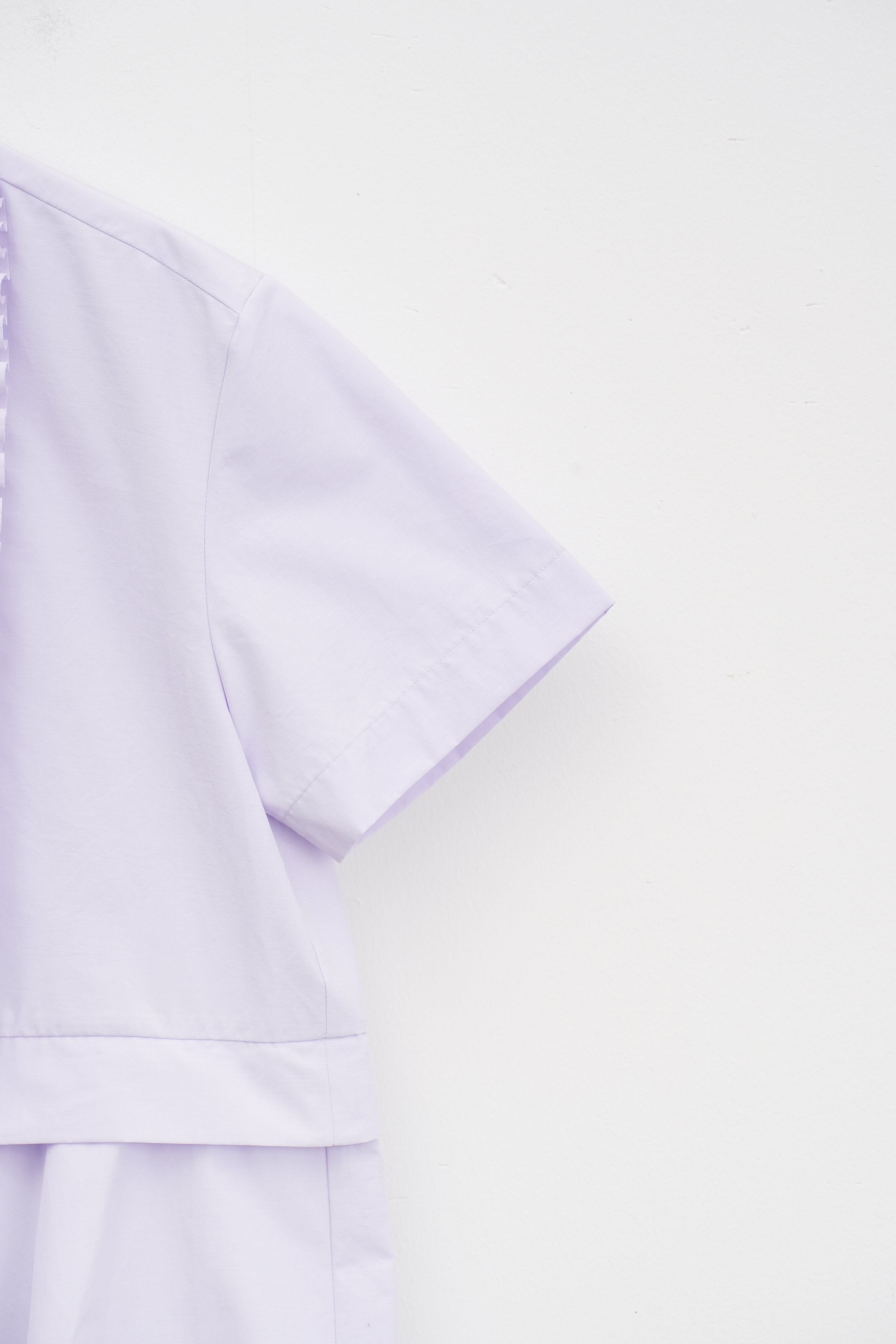 【MARILYN MOON】タックフリルフレアハーフスリーブシャツ_250328005237