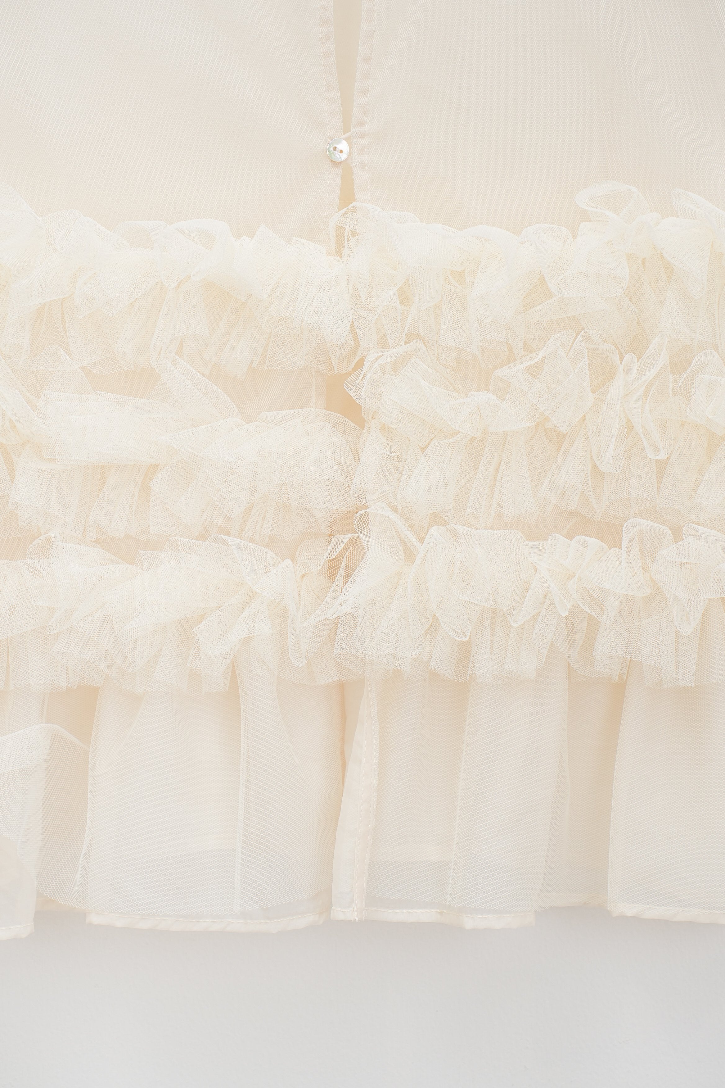 【CHIGNON】チュールフリルPO_250405005645