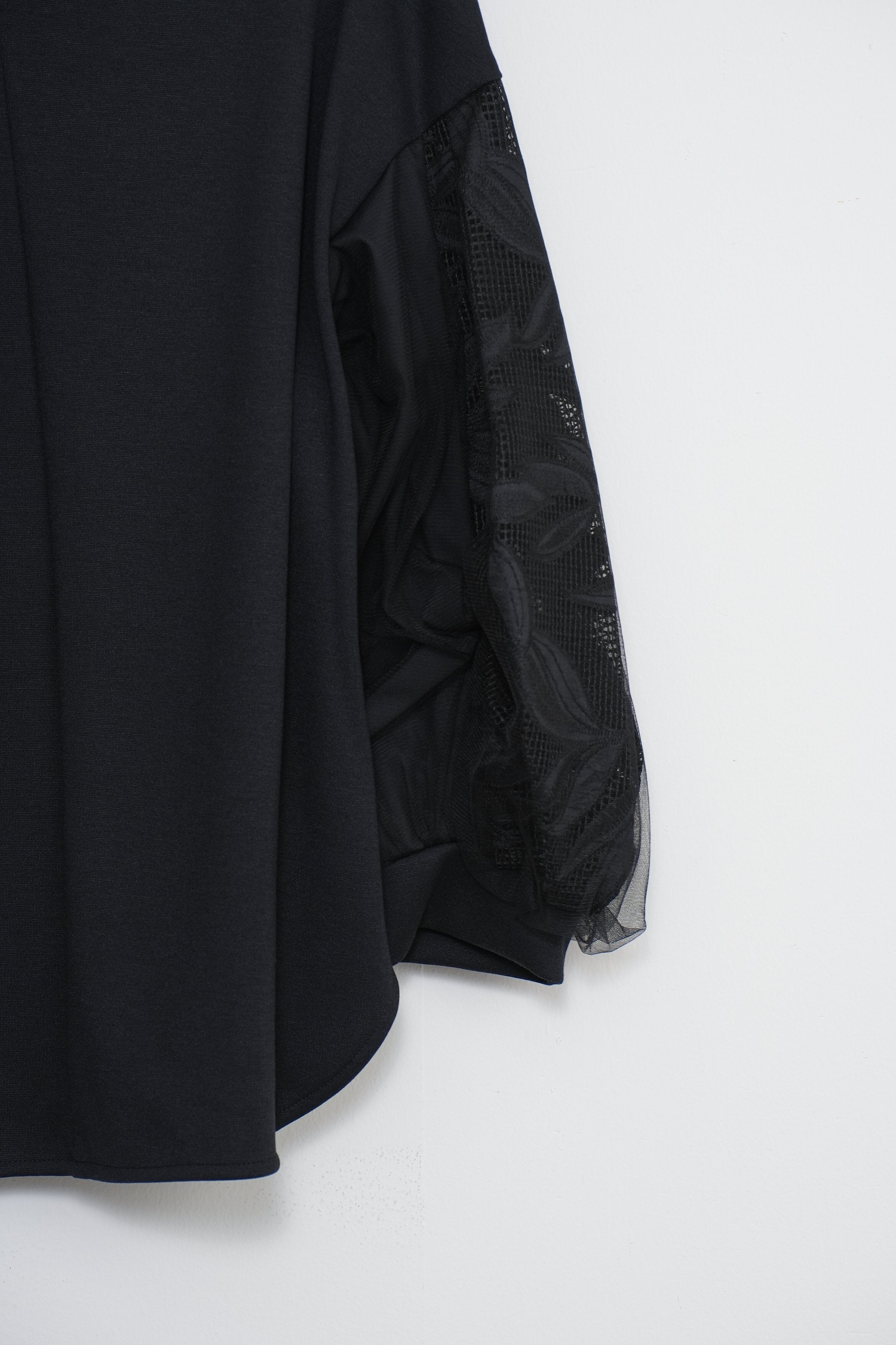 【Lallia Mù】ボタニカルレーススリーブプルオーバー_240725009693