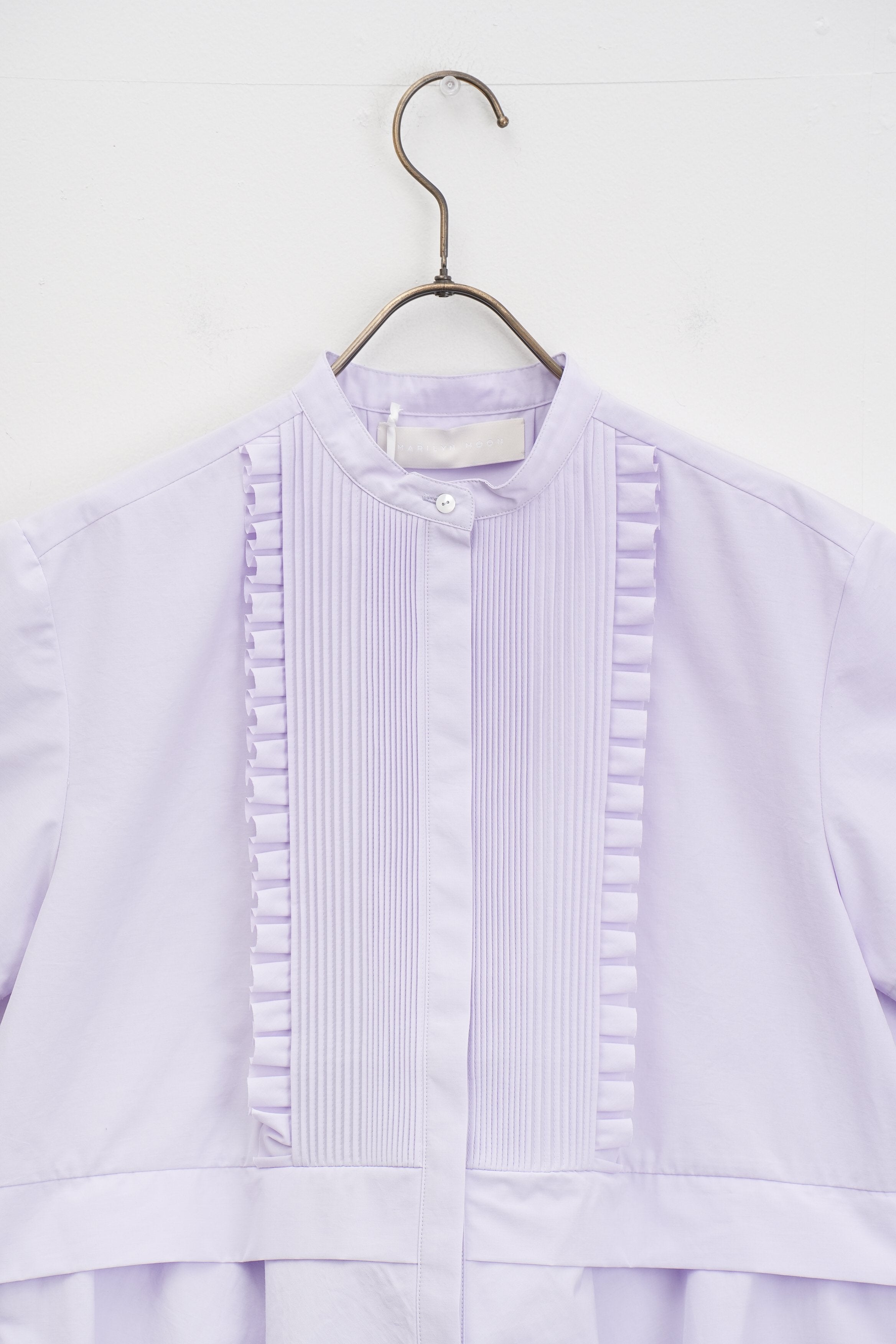 【MARILYN MOON】タックフリルフレアハーフスリーブシャツ_250328005237