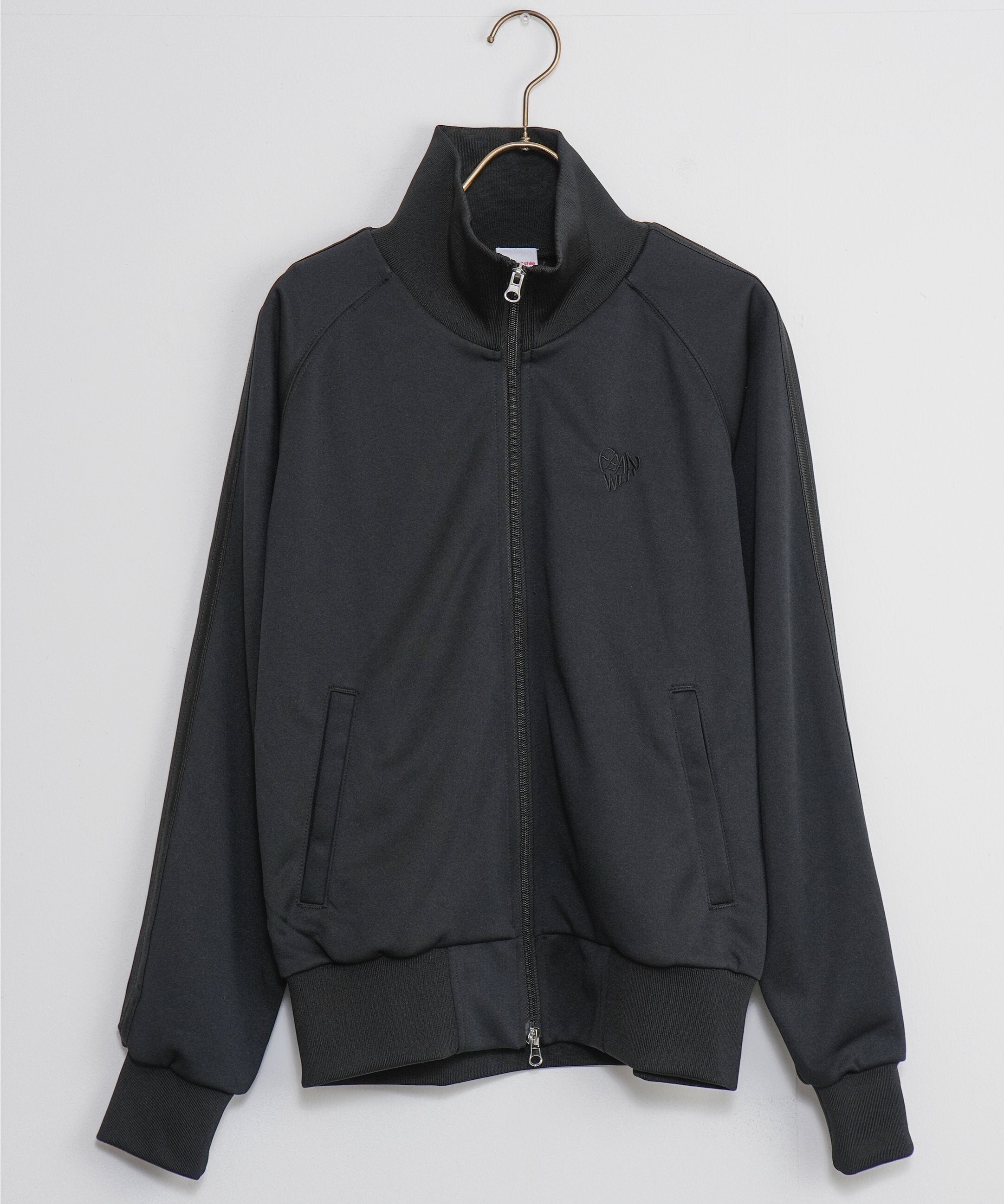 トラックジャケット_241009004942