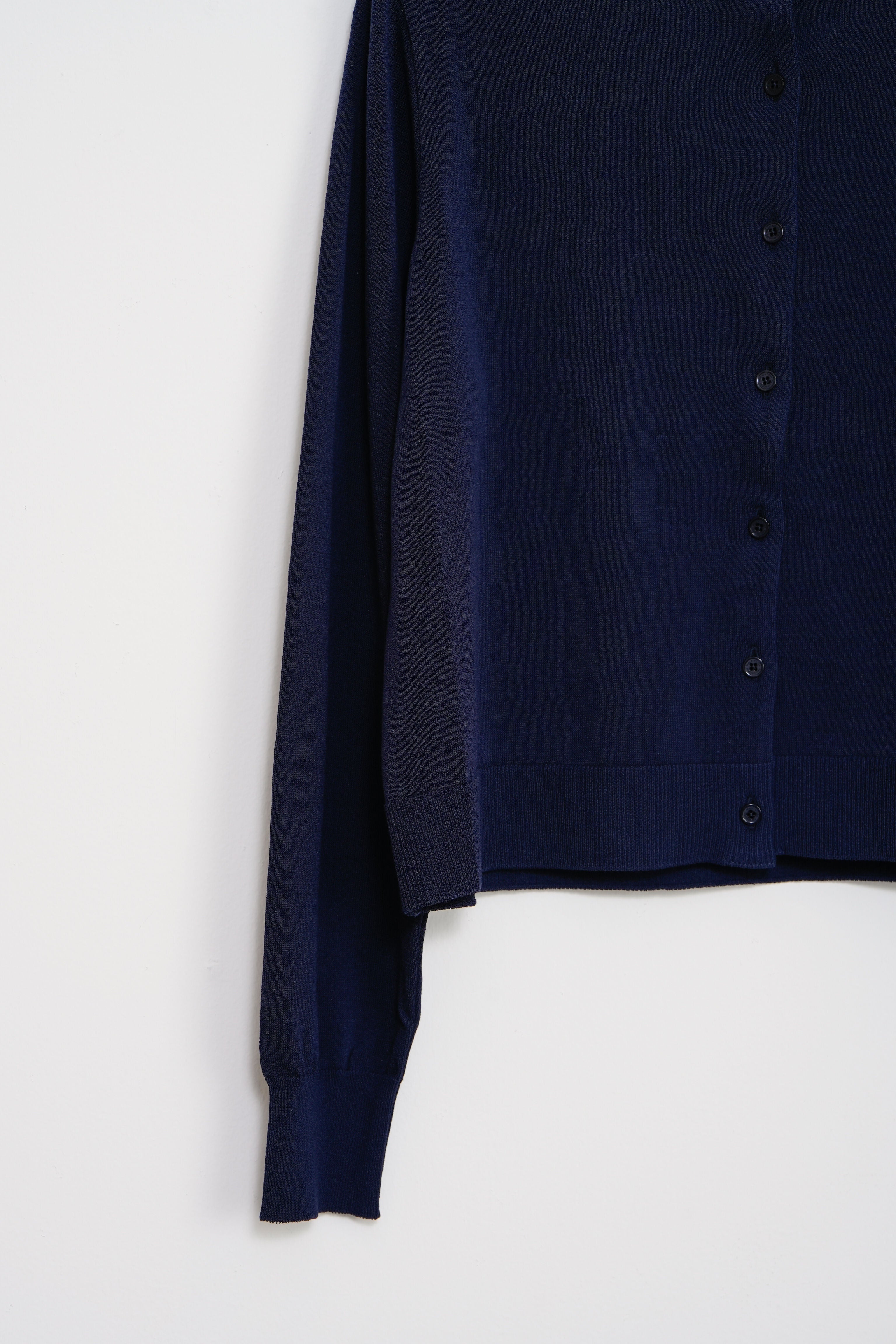 【MACKINTOSH  PHILOSOPHY】 アイレットクルーネックカーディガン_230722002958