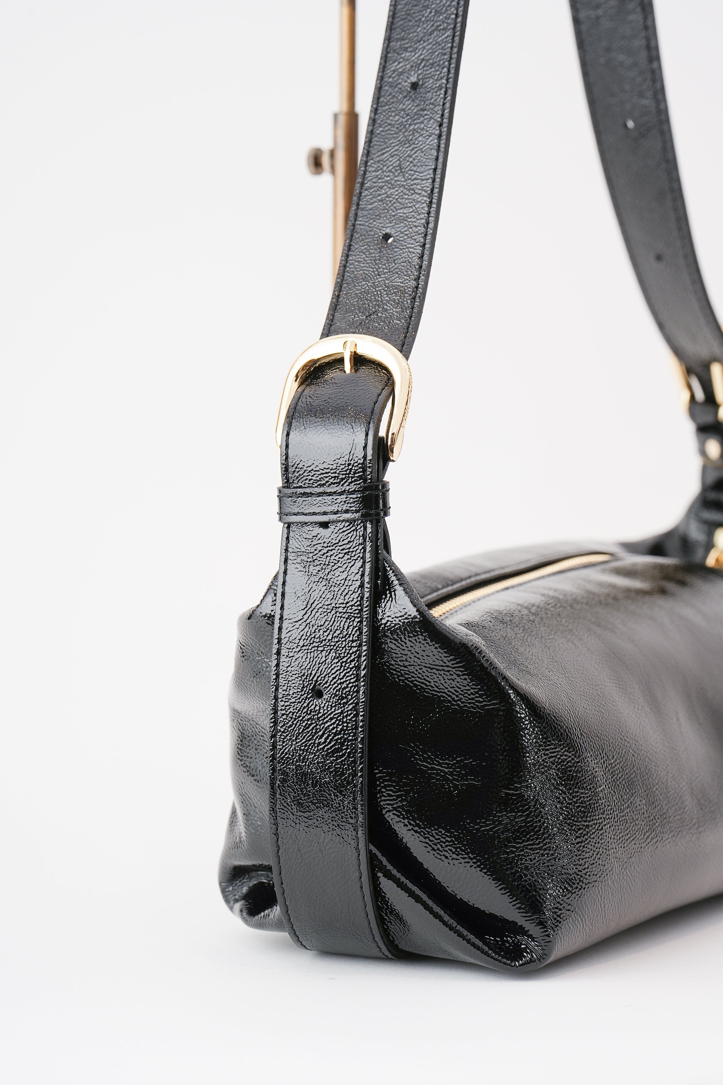 【VIOLAd’ORO】V-1596 エナメルレザー ワンショルダーバッグ_250628001489