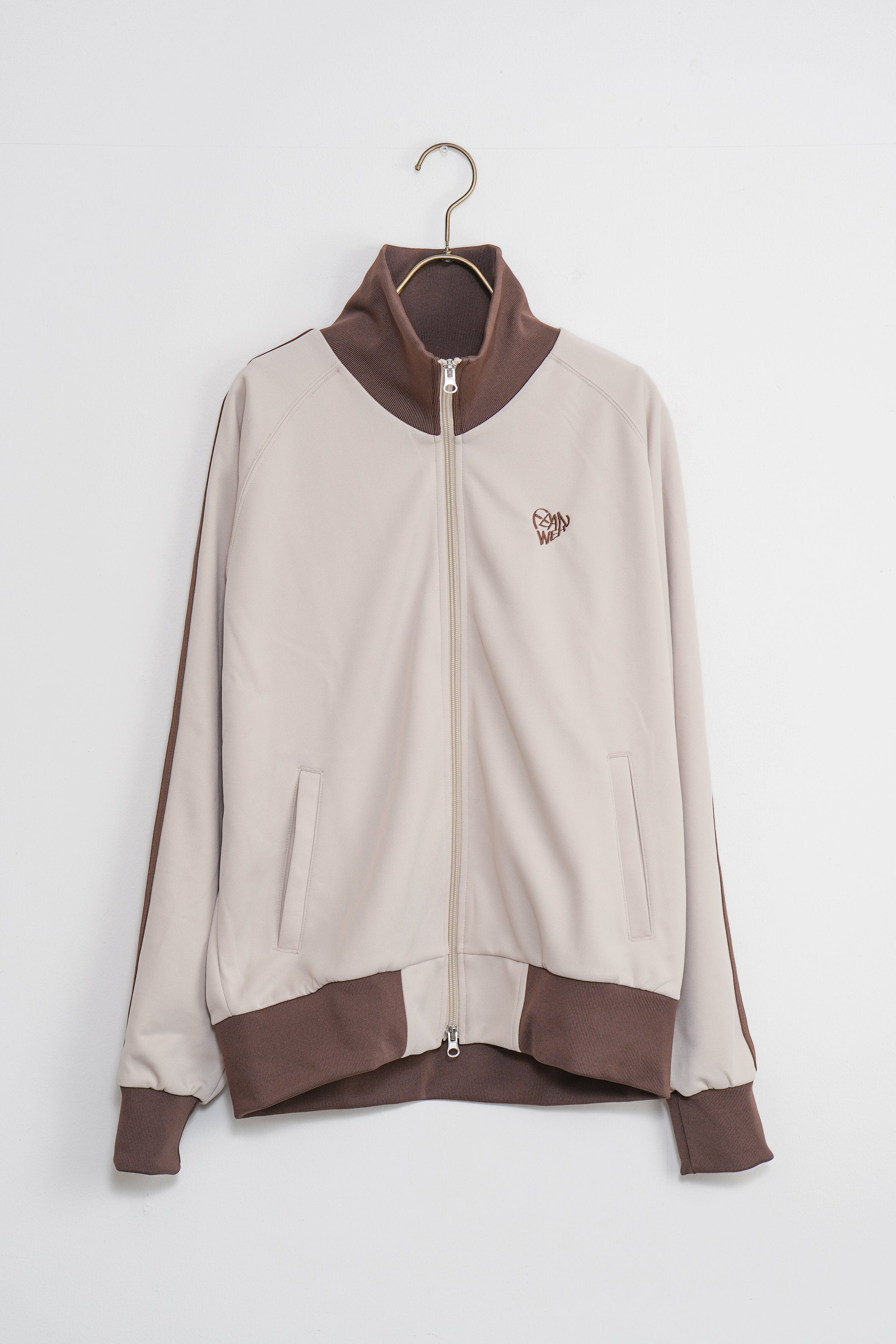 トラックジャケット_241009004942